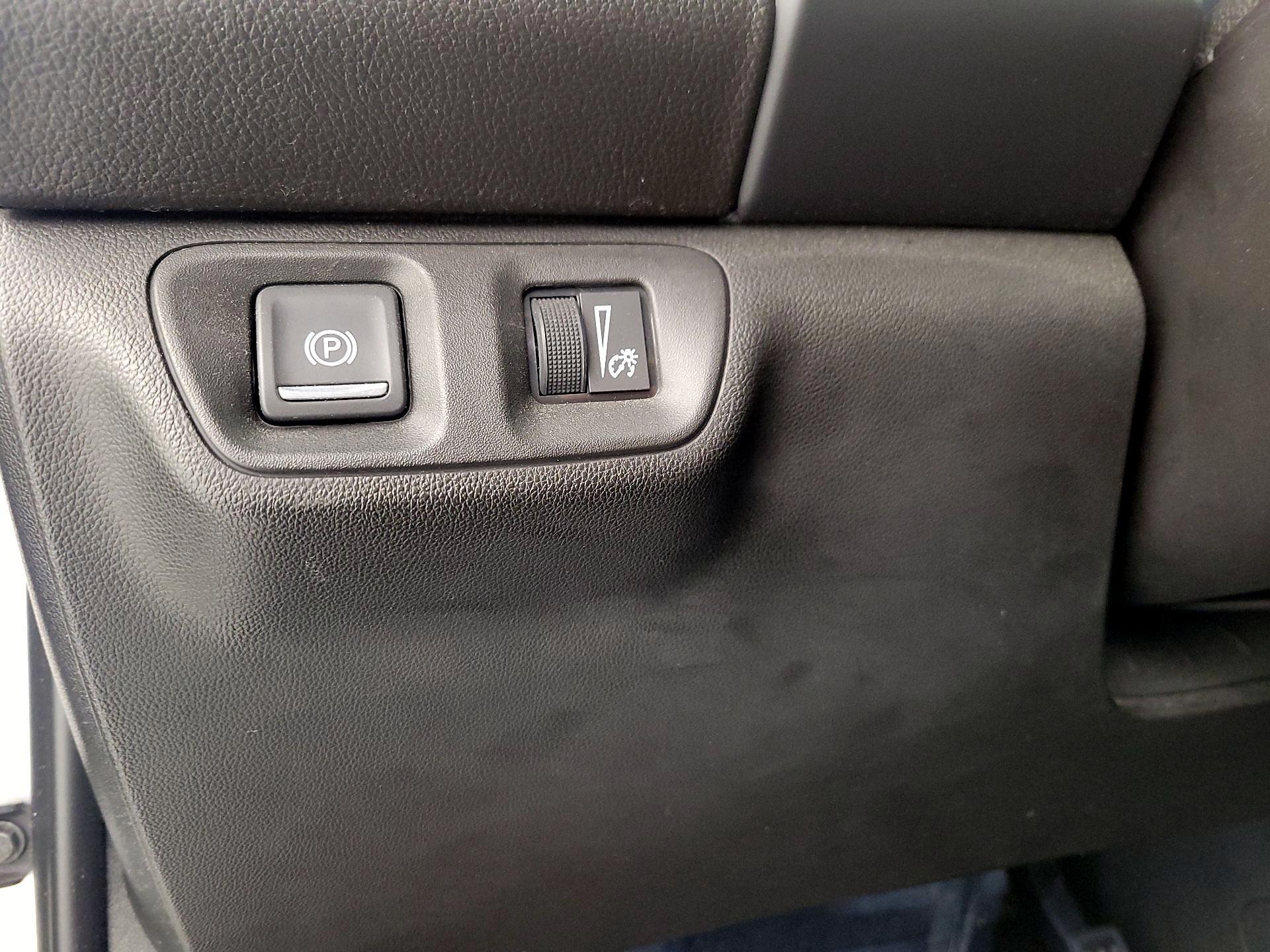 Thumbnail: 2020 GMC Acadia - 13