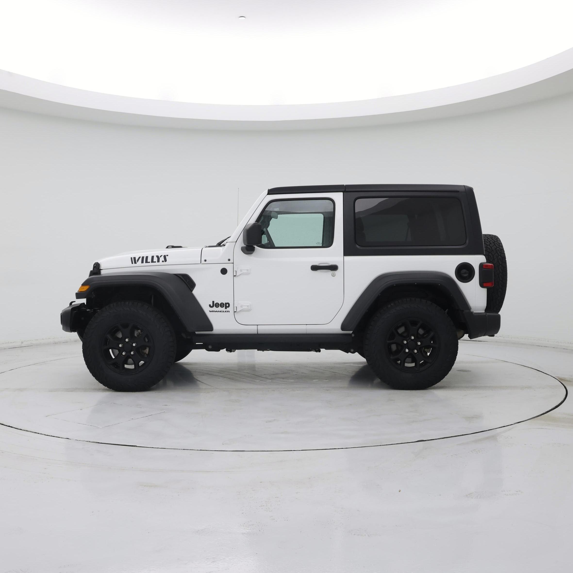 Thumbnail: 2021 Jeep Wrangler - 3