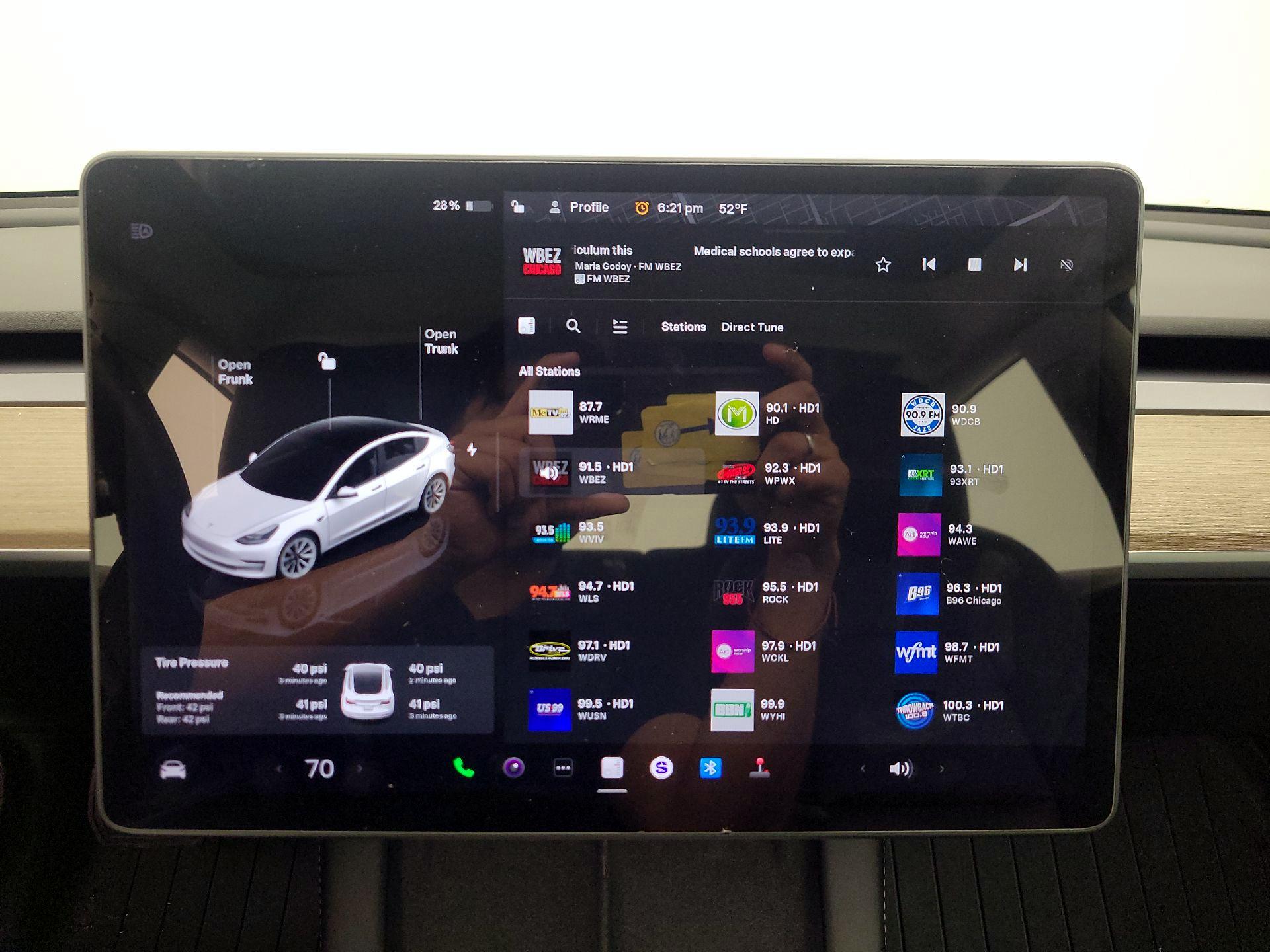 Thumbnail: 2022 Tesla Model 3 - 15