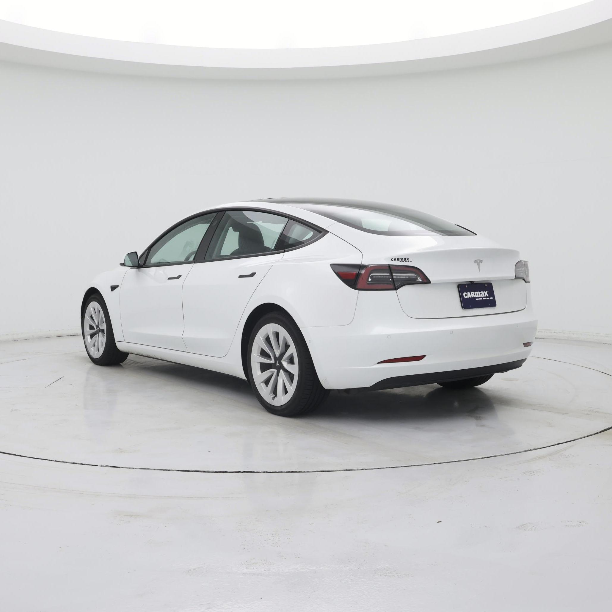 Thumbnail: 2022 Tesla Model 3 - 2