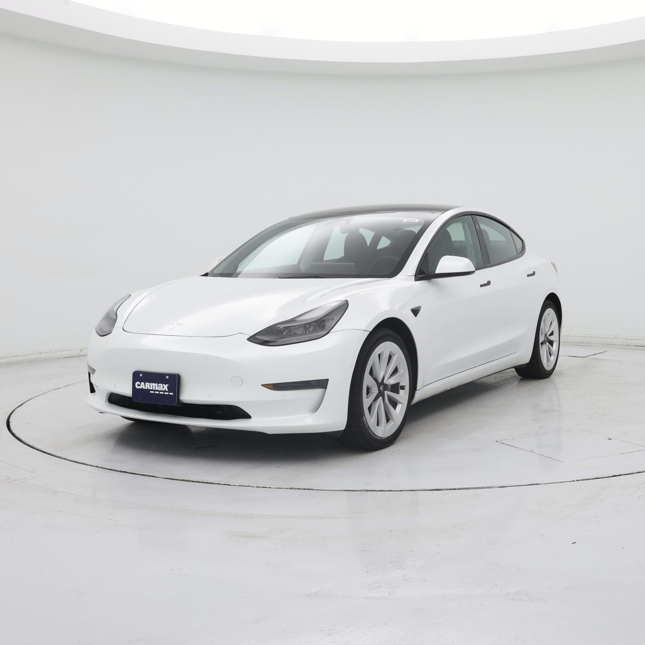 Thumbnail: 2022 Tesla Model 3 - 4