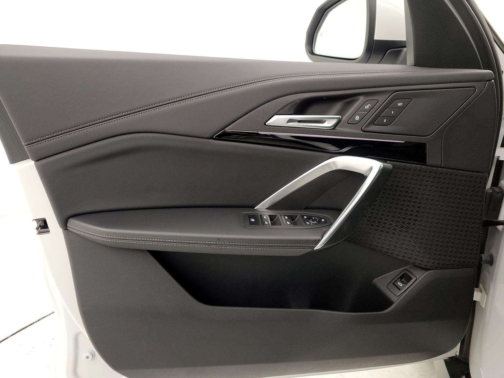 Thumbnail: 2025 BMW X1 - 12