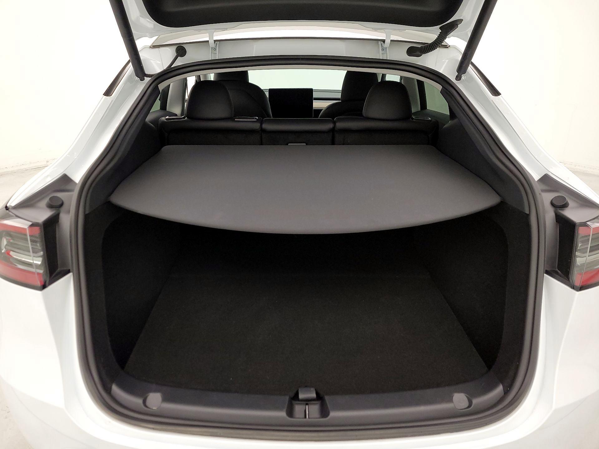 Thumbnail: 2024 Tesla Model Y - 20