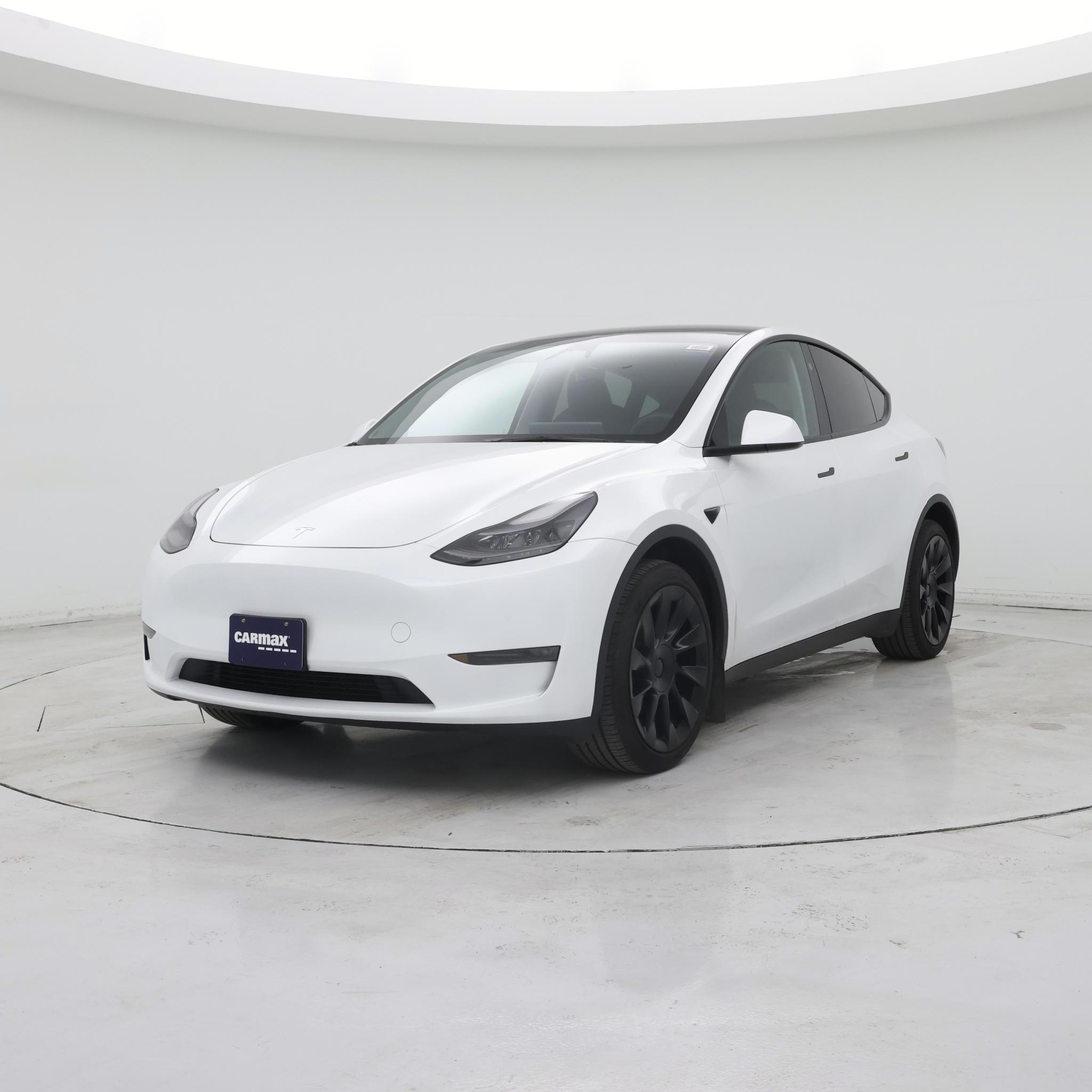 Thumbnail: 2024 Tesla Model Y - 4