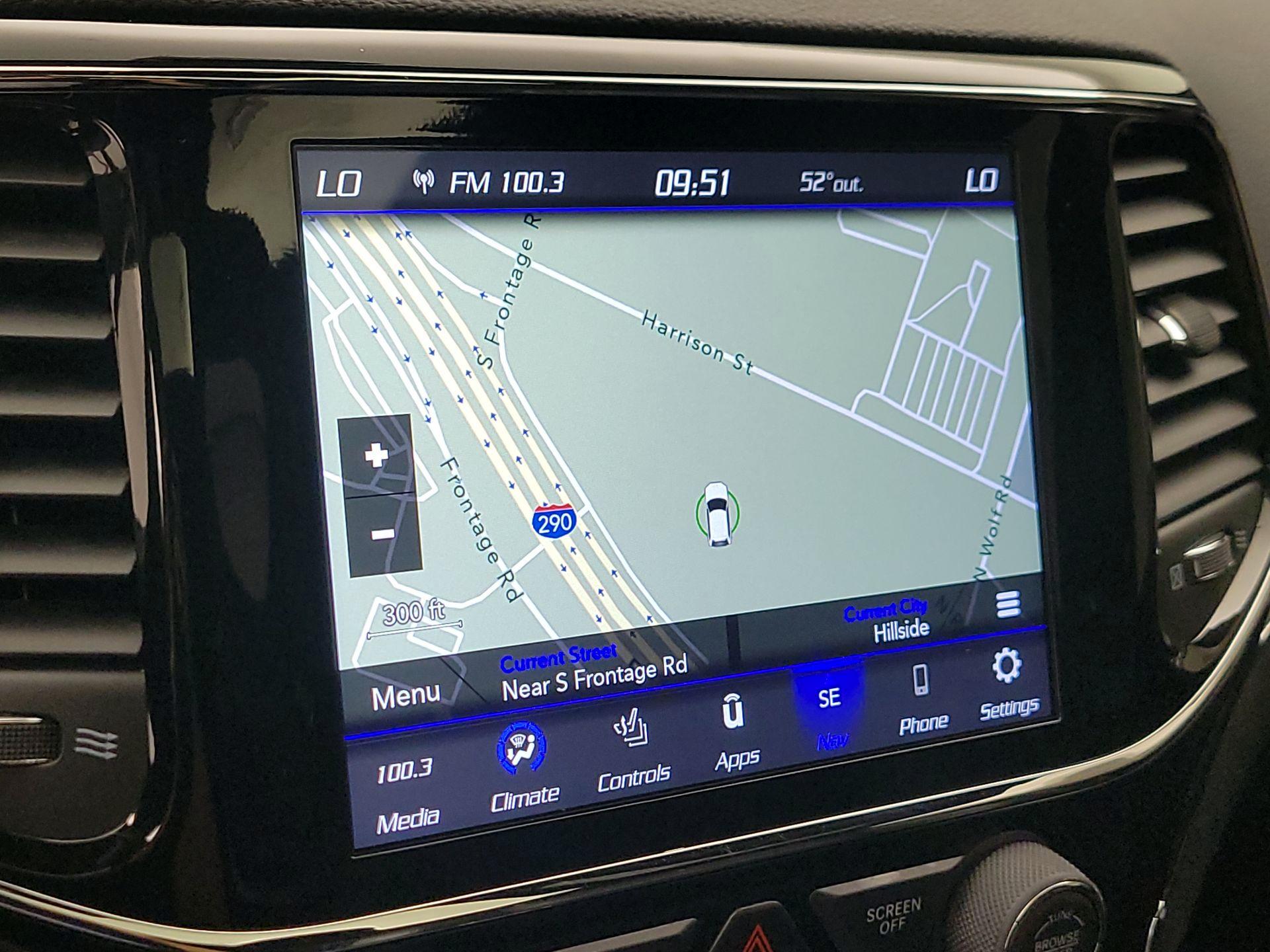 Thumbnail: 2021 Jeep Grand Cherokee - 14