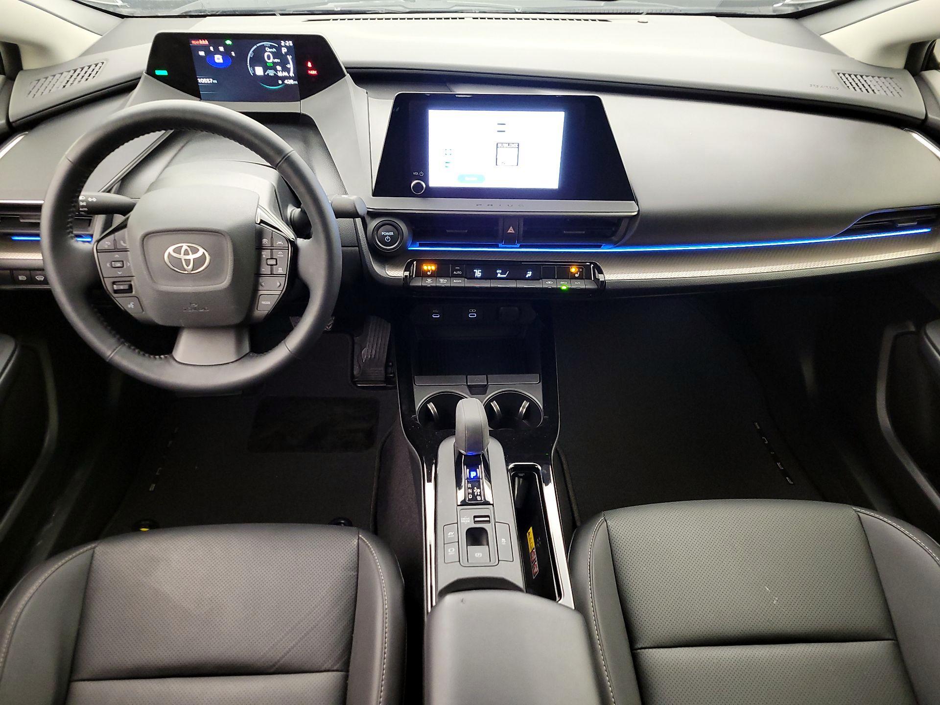 Thumbnail: 2024 Toyota Prius - 9