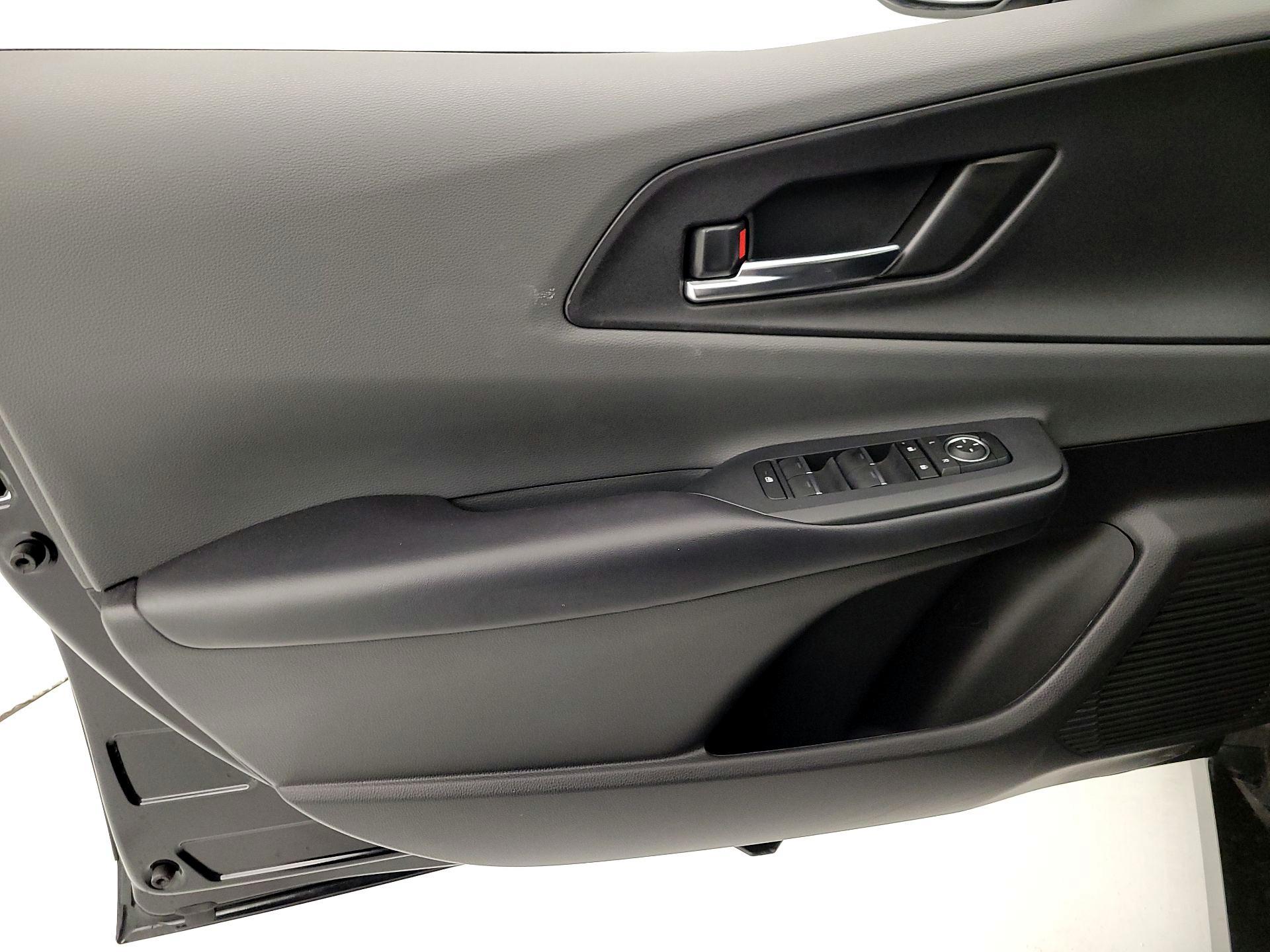 Thumbnail: 2024 Toyota Prius - 12