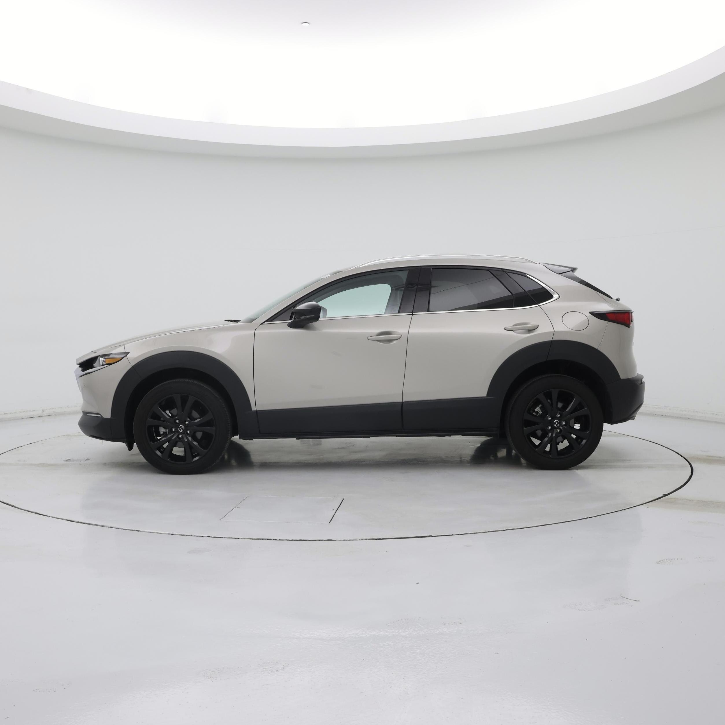 Thumbnail: 2022 Mazda CX-30 - 3