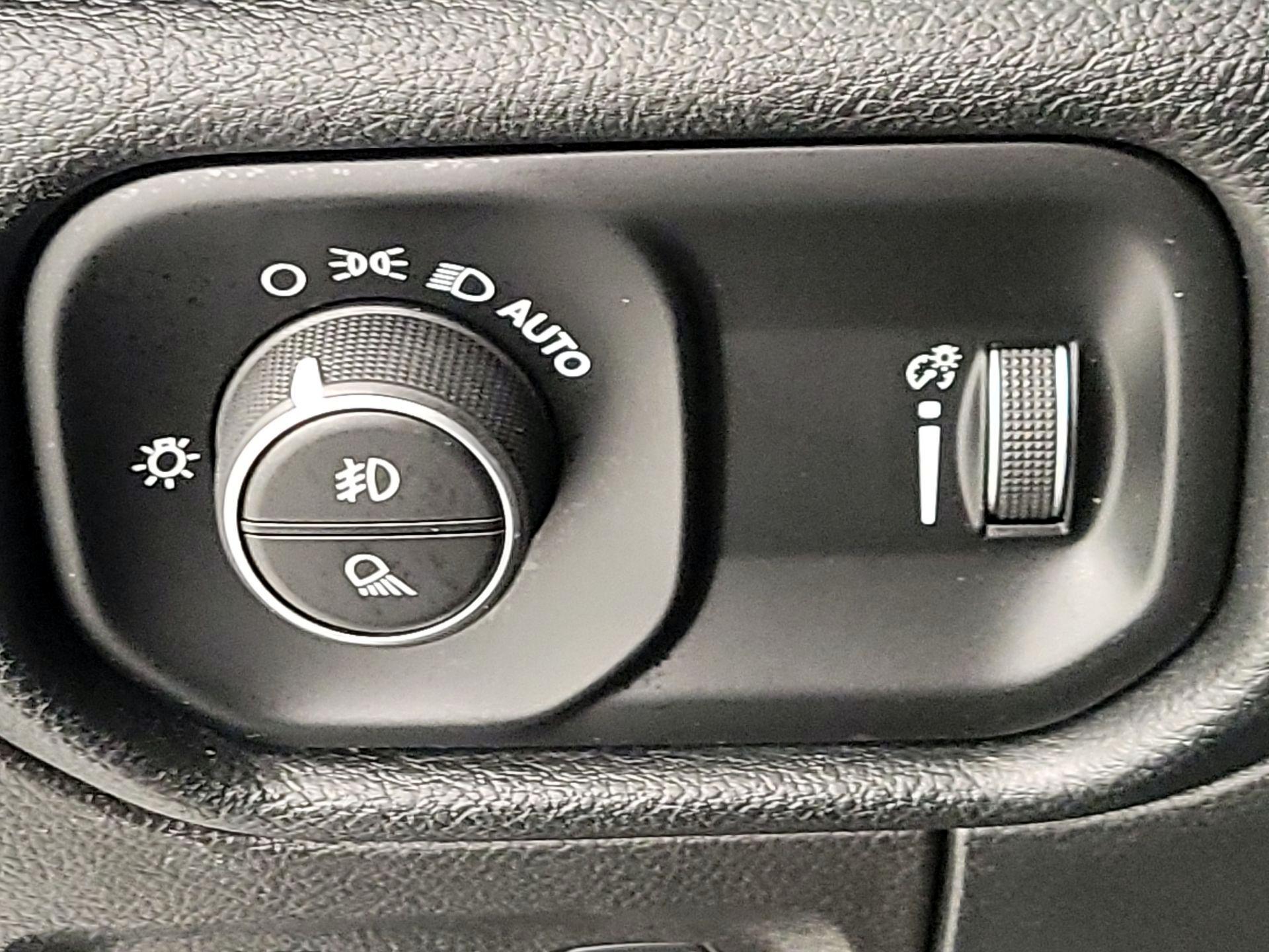 Thumbnail: 2022 RAM 1500 - 13