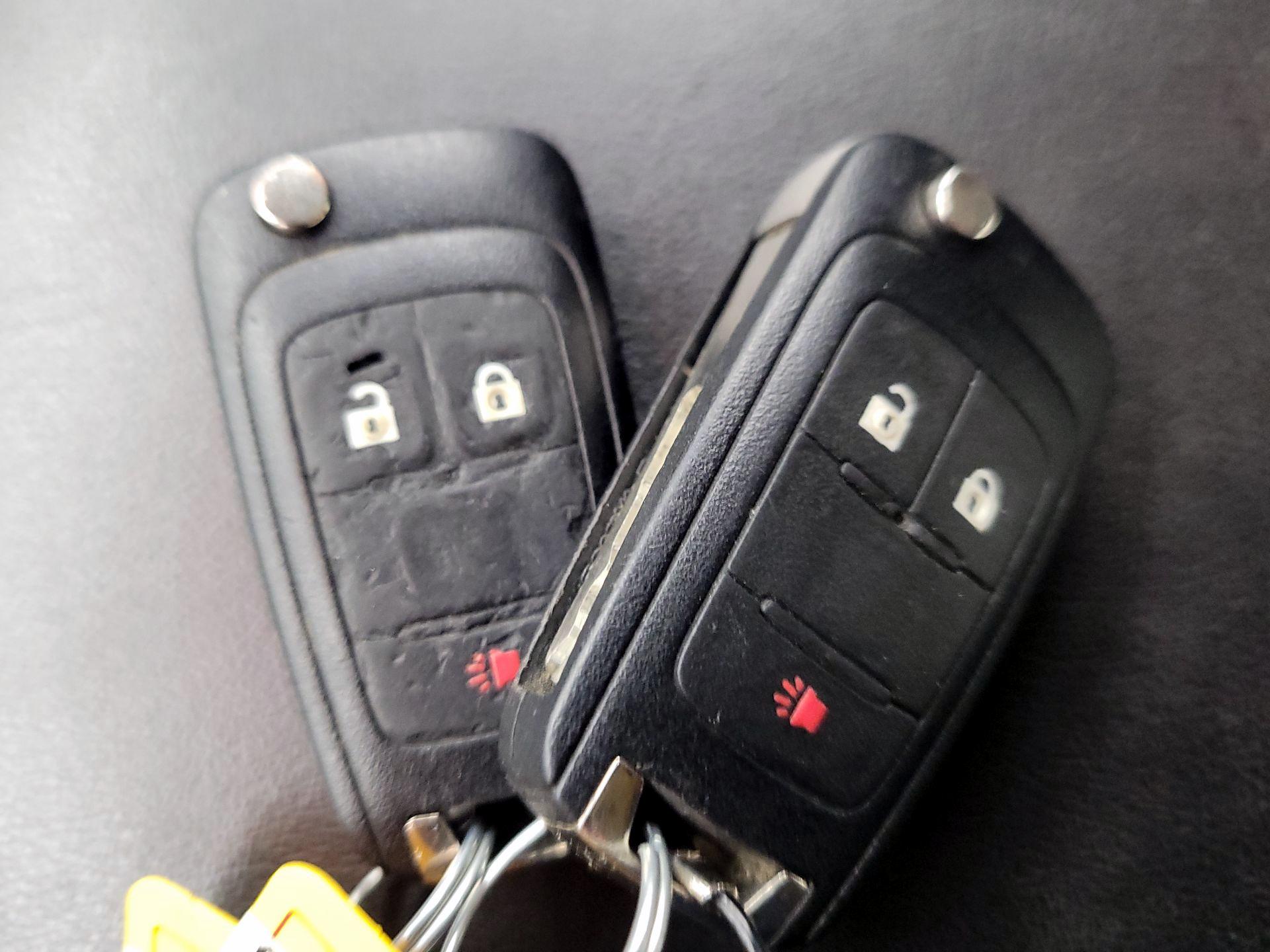 Thumbnail: 2014 Chevrolet Equinox - 20