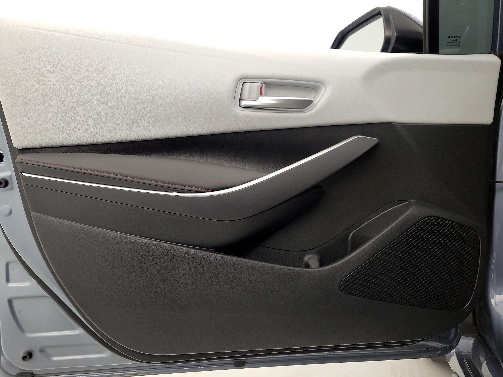 Thumbnail: 2024 Toyota Corolla - 12