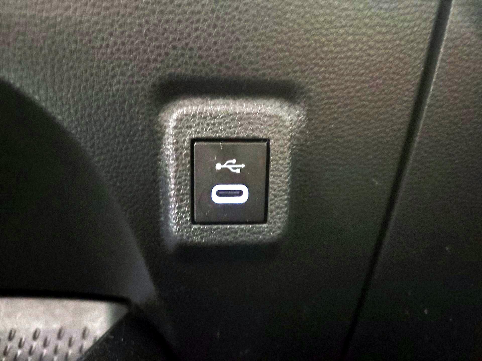 Thumbnail: 2024 Toyota Corolla - 18