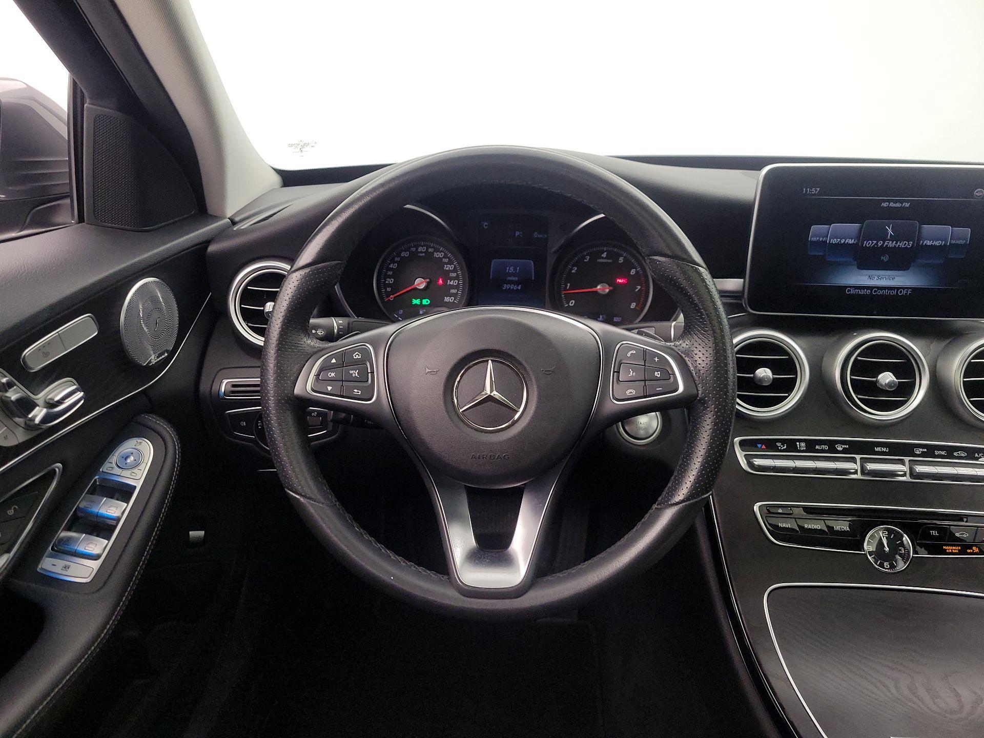 Thumbnail: 2017 Mercedes-Benz C-Class - 10