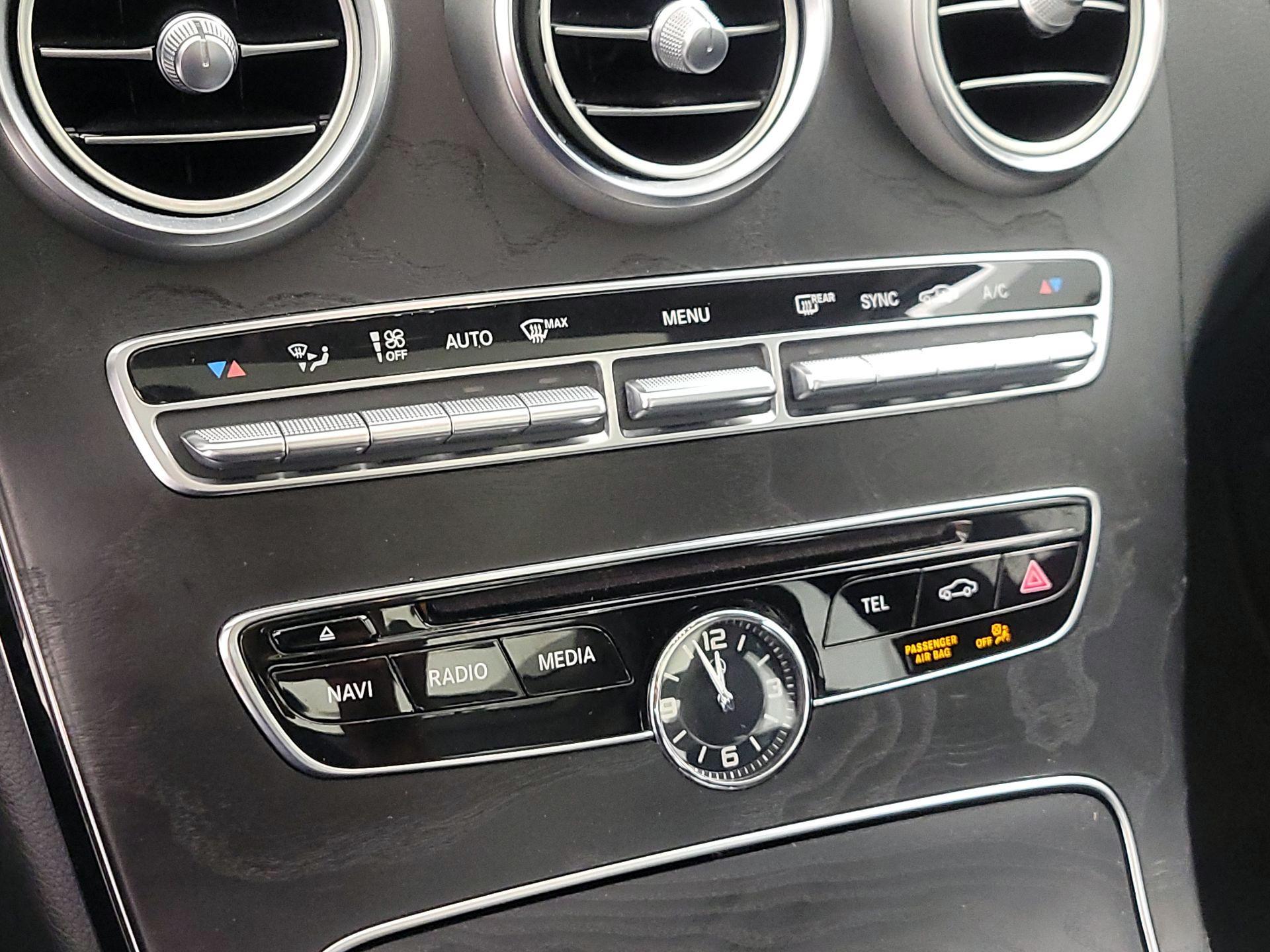 Thumbnail: 2017 Mercedes-Benz C-Class - 16