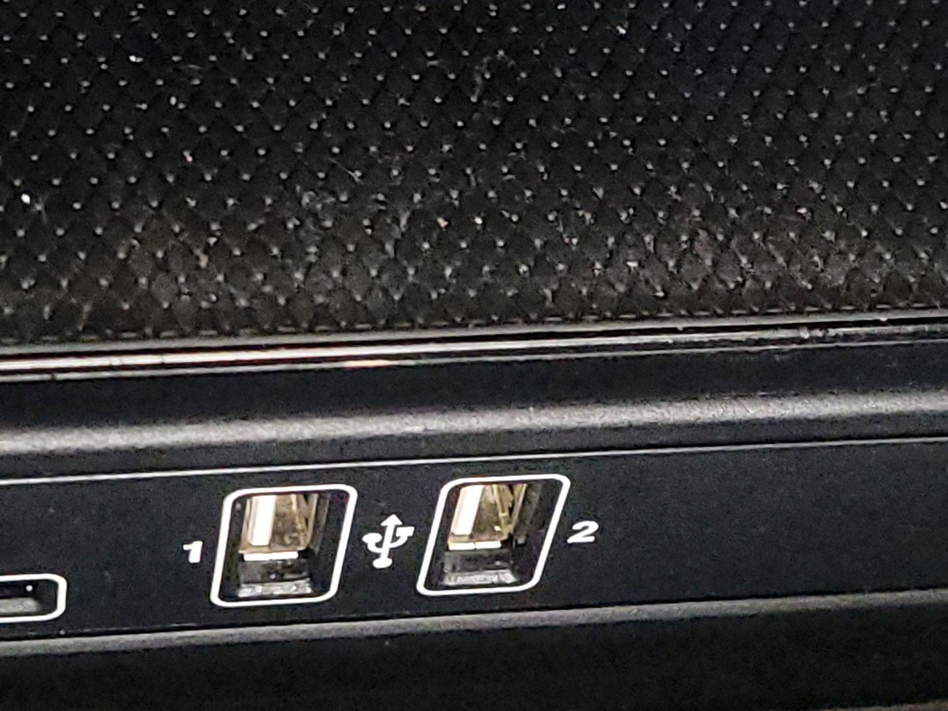 Thumbnail: 2017 Mercedes-Benz C-Class - 18