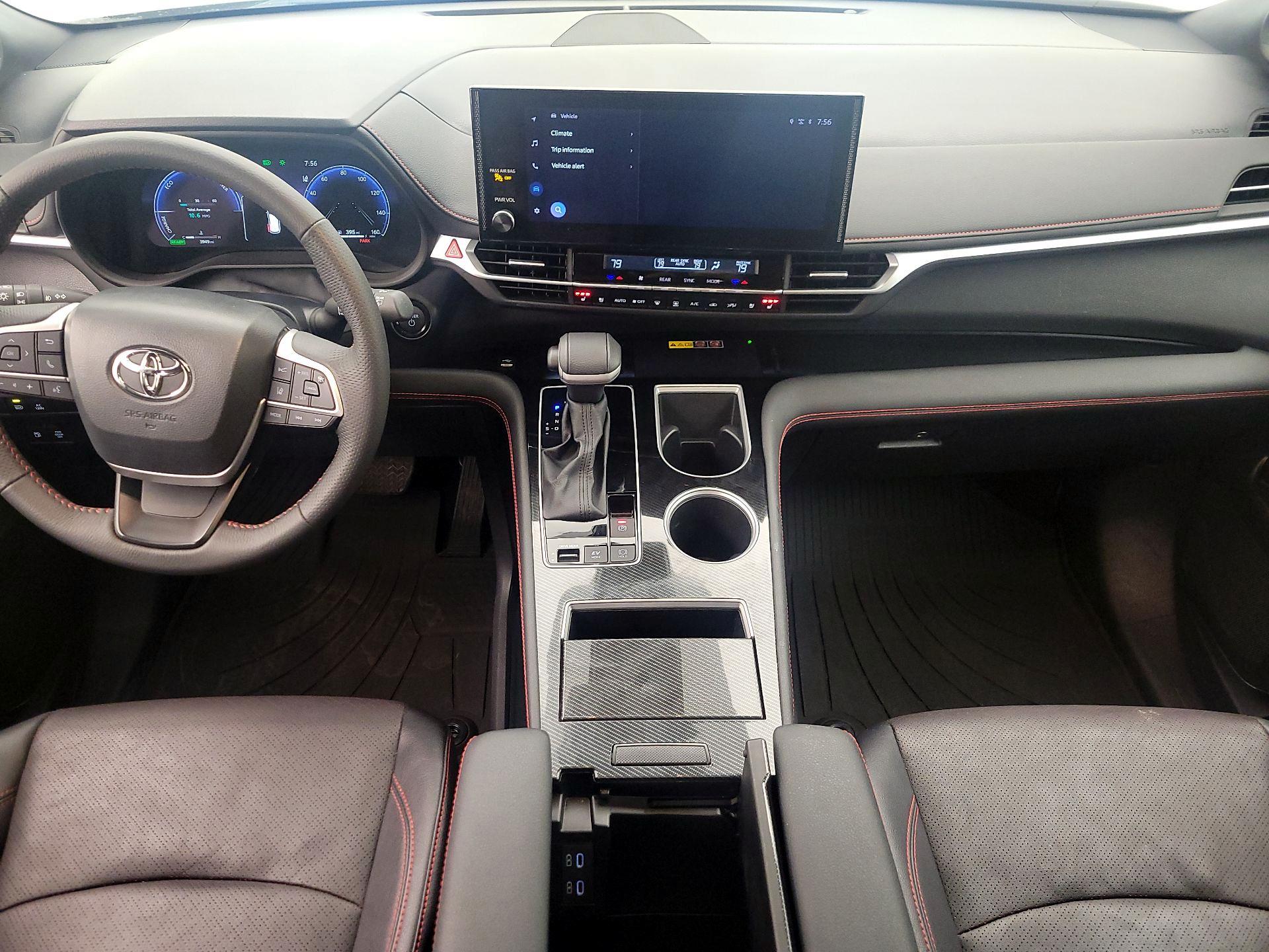 Thumbnail: 2025 Toyota Sienna - 9