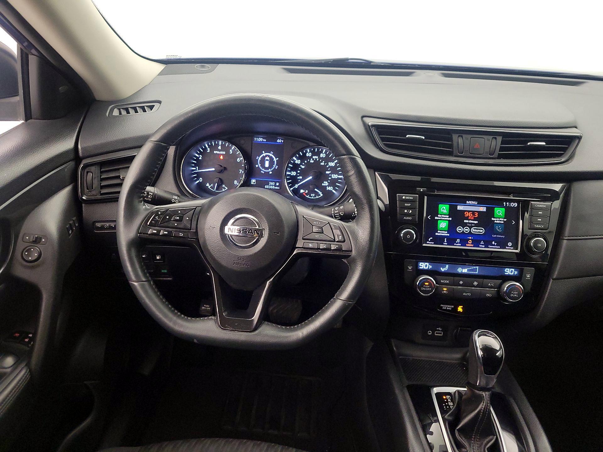 Thumbnail: 2018 Nissan Rogue - 10