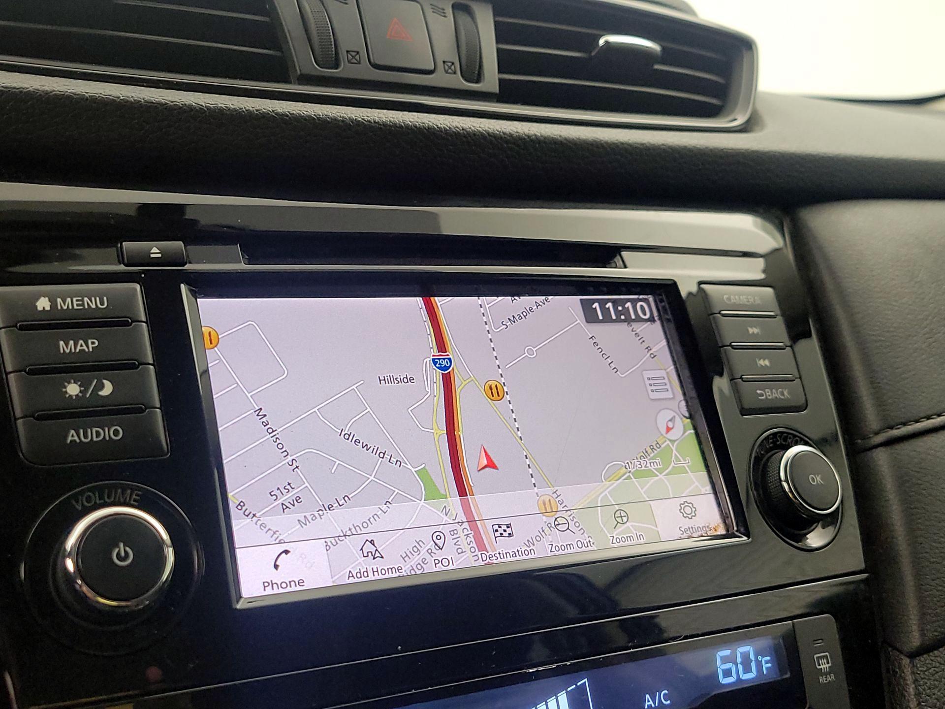 Thumbnail: 2018 Nissan Rogue - 14