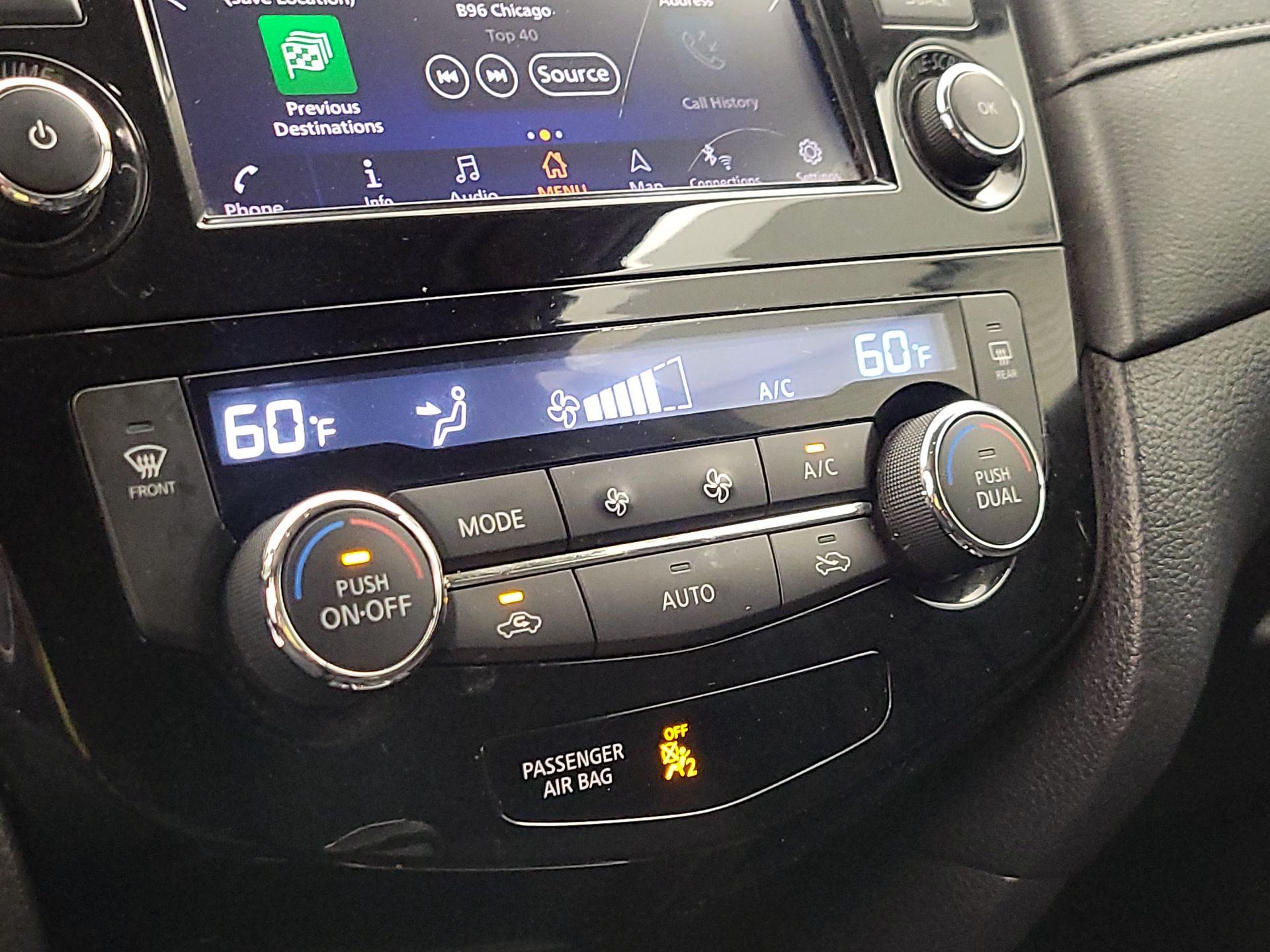 Thumbnail: 2018 Nissan Rogue - 17