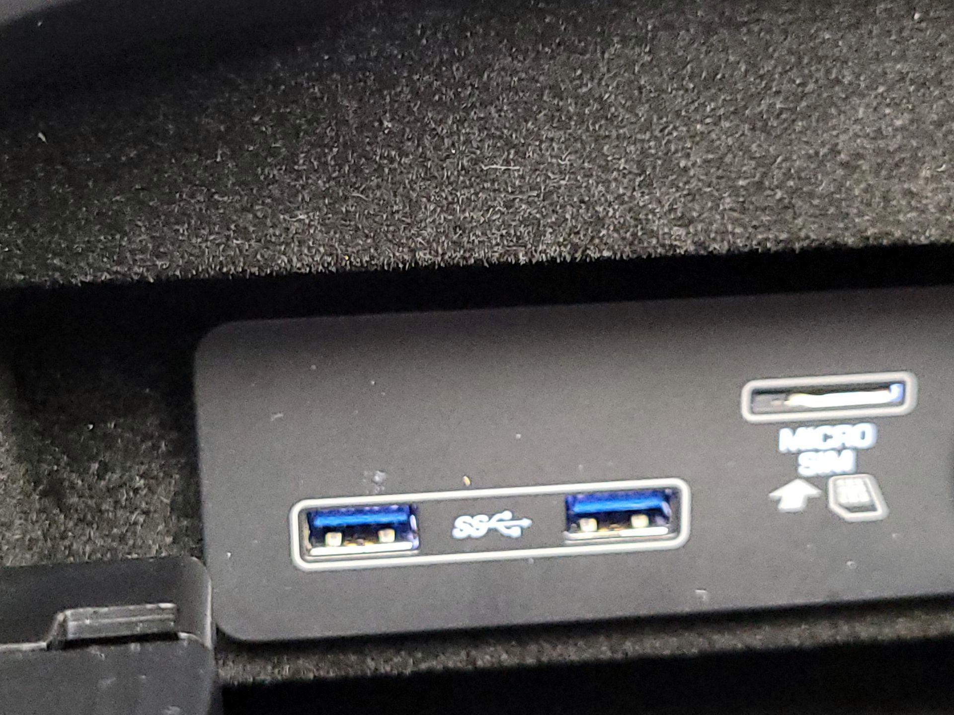 Thumbnail: 2022 Land Rover Range Rover Sport - 18