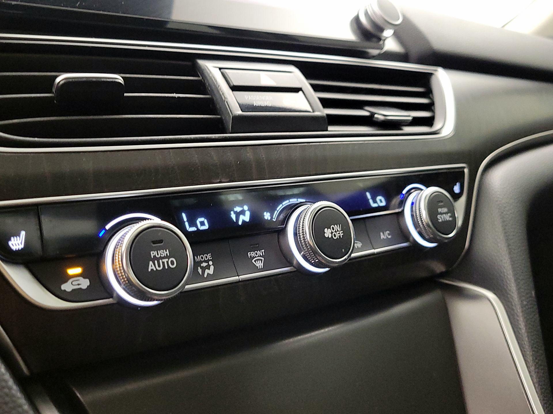 Thumbnail: 2021 Honda Accord - 16