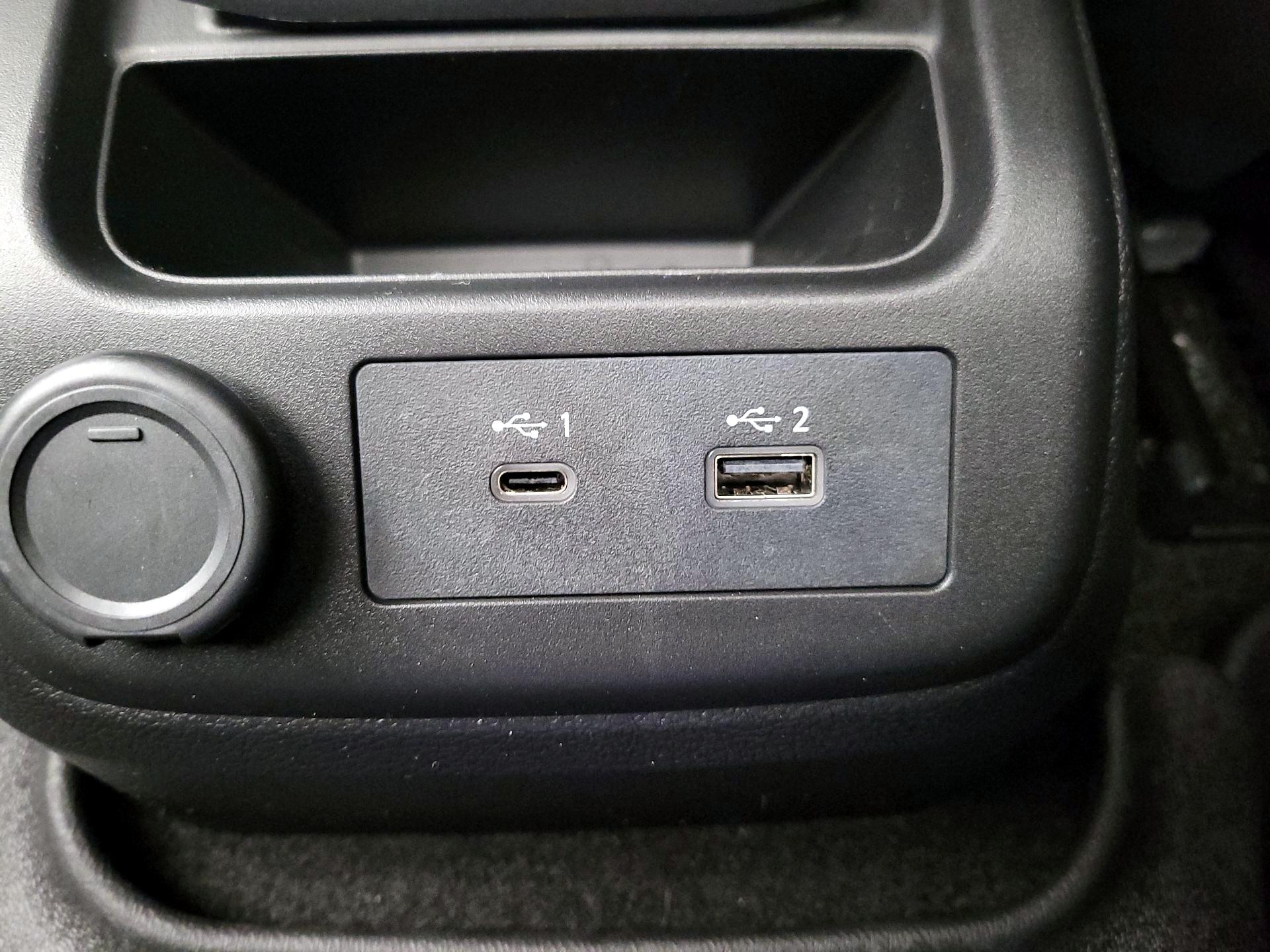 Thumbnail: 2023 Nissan Ariya - 19