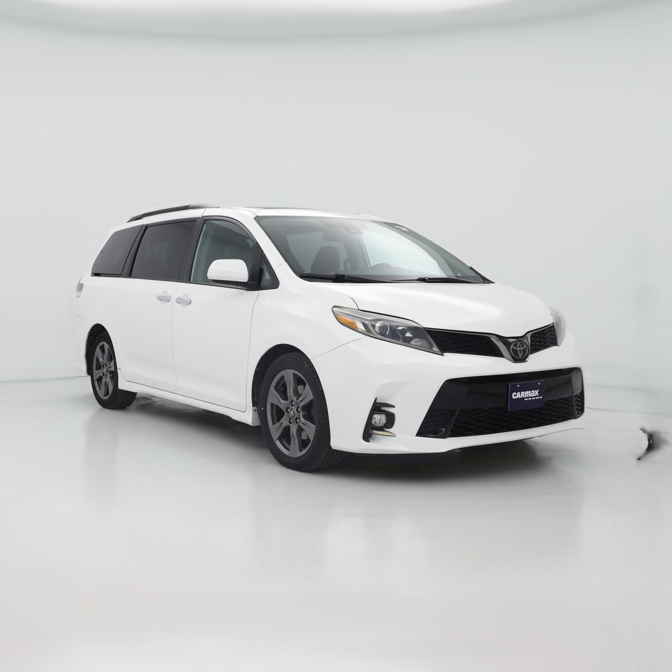 Thumbnail: 2019 Toyota Sienna - 1