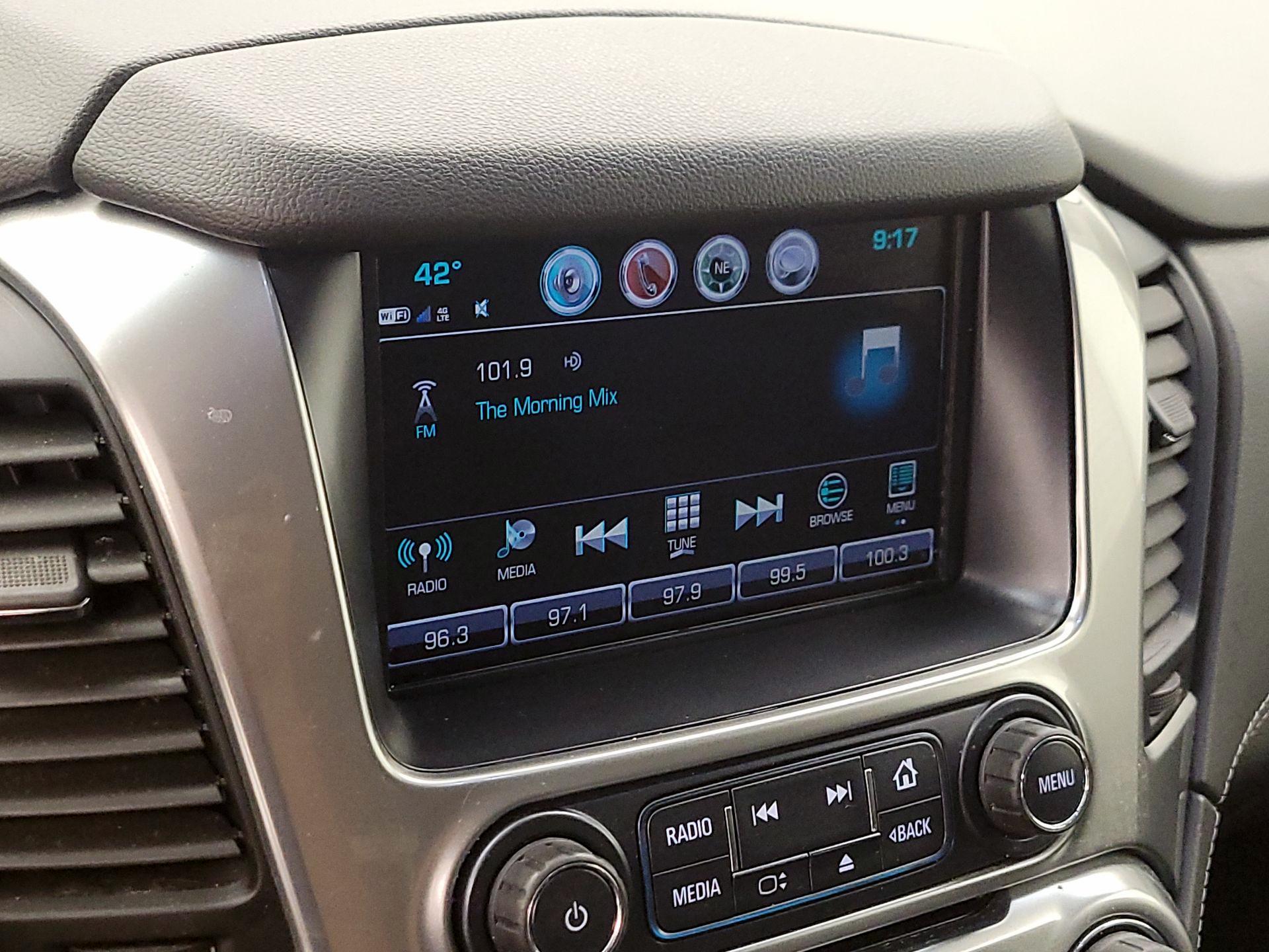 Thumbnail: 2019 Chevrolet Tahoe - 15