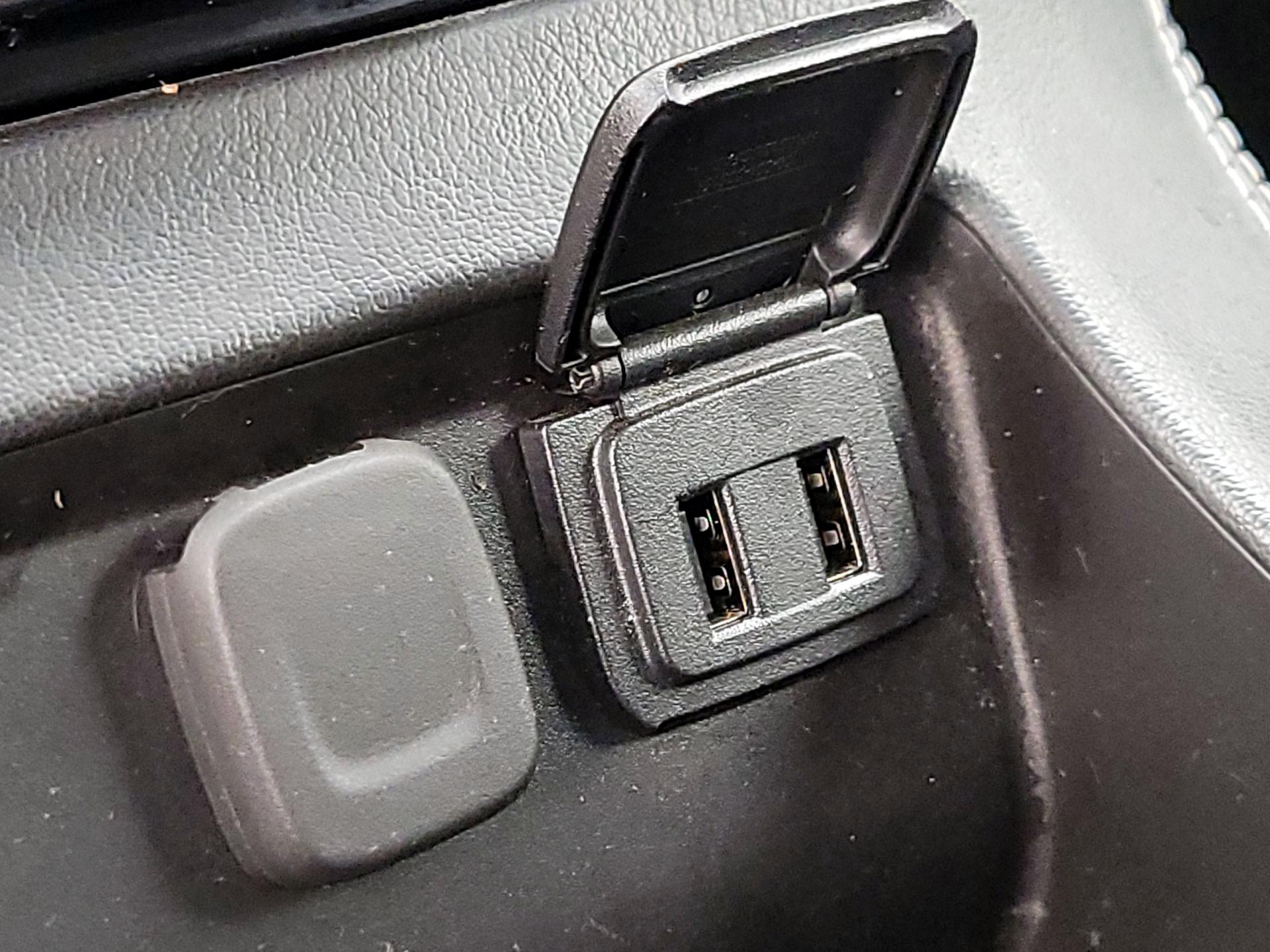 Thumbnail: 2019 Chevrolet Tahoe - 18