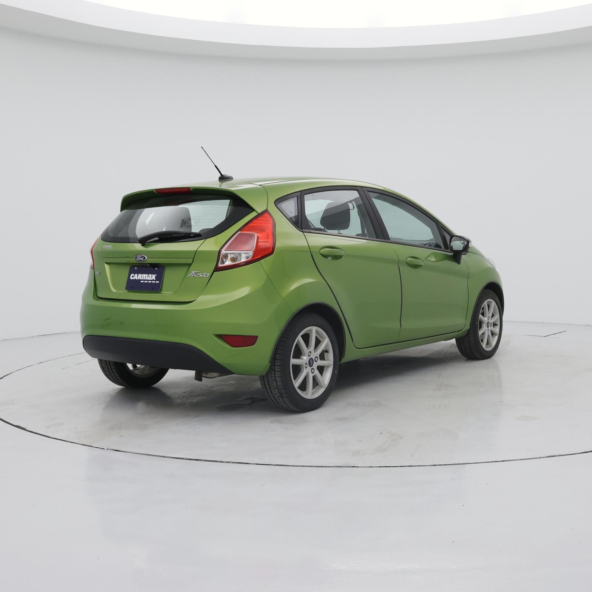 Thumbnail: 2018 Ford Fiesta - 8