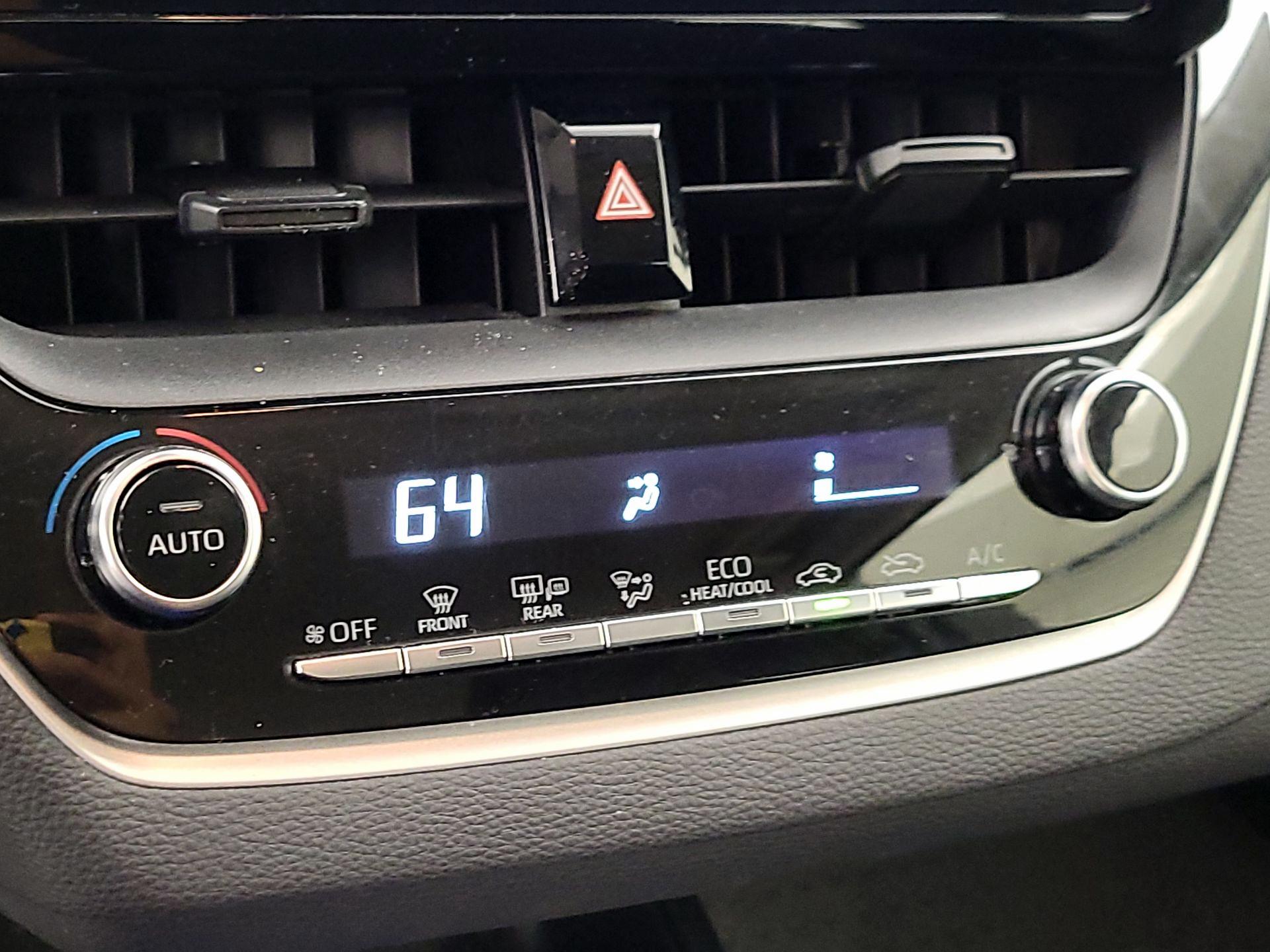 Thumbnail: 2020 Toyota Corolla - 16