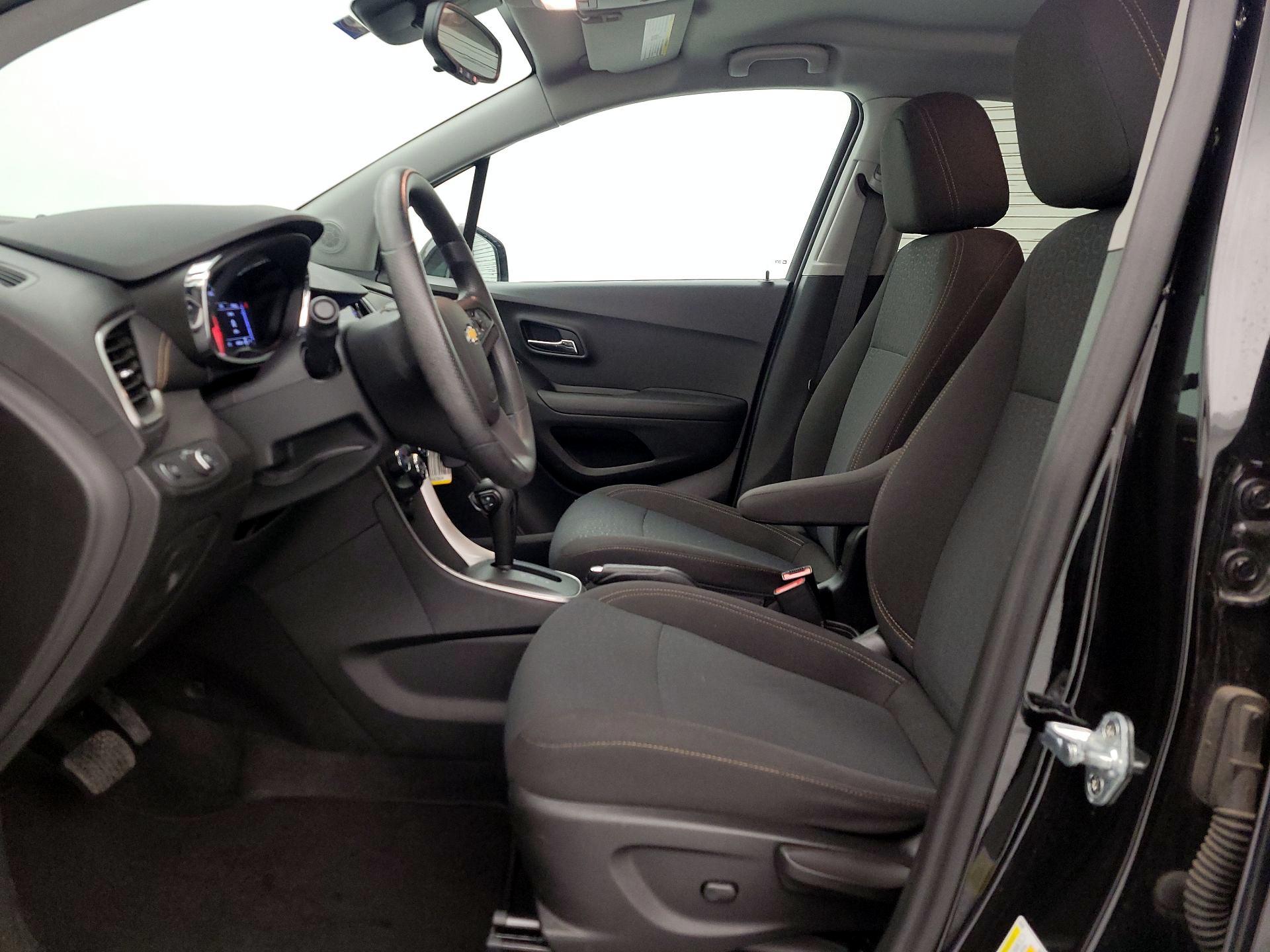 Thumbnail: 2020 Chevrolet Trax - 11