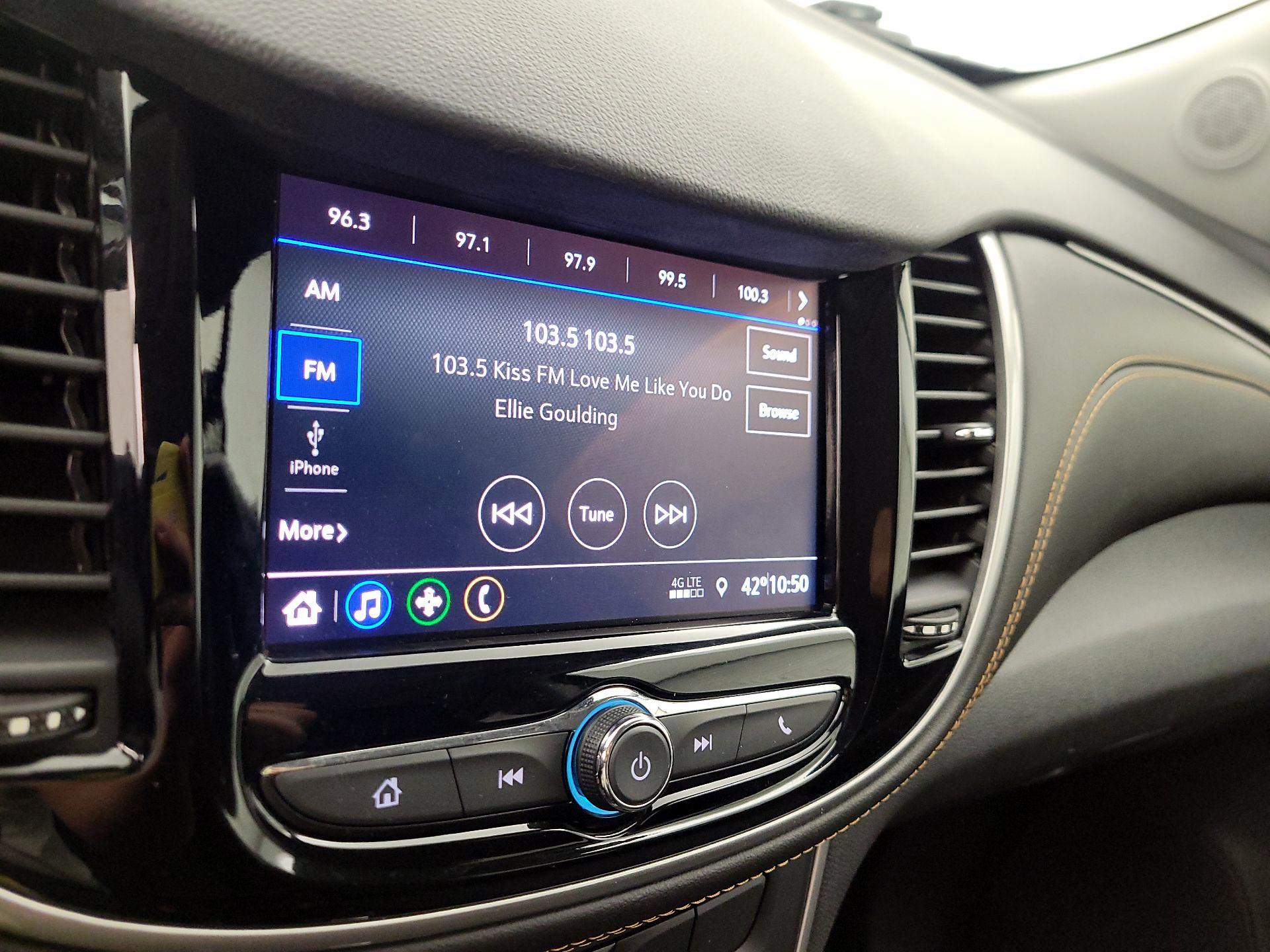 Thumbnail: 2020 Chevrolet Trax - 15