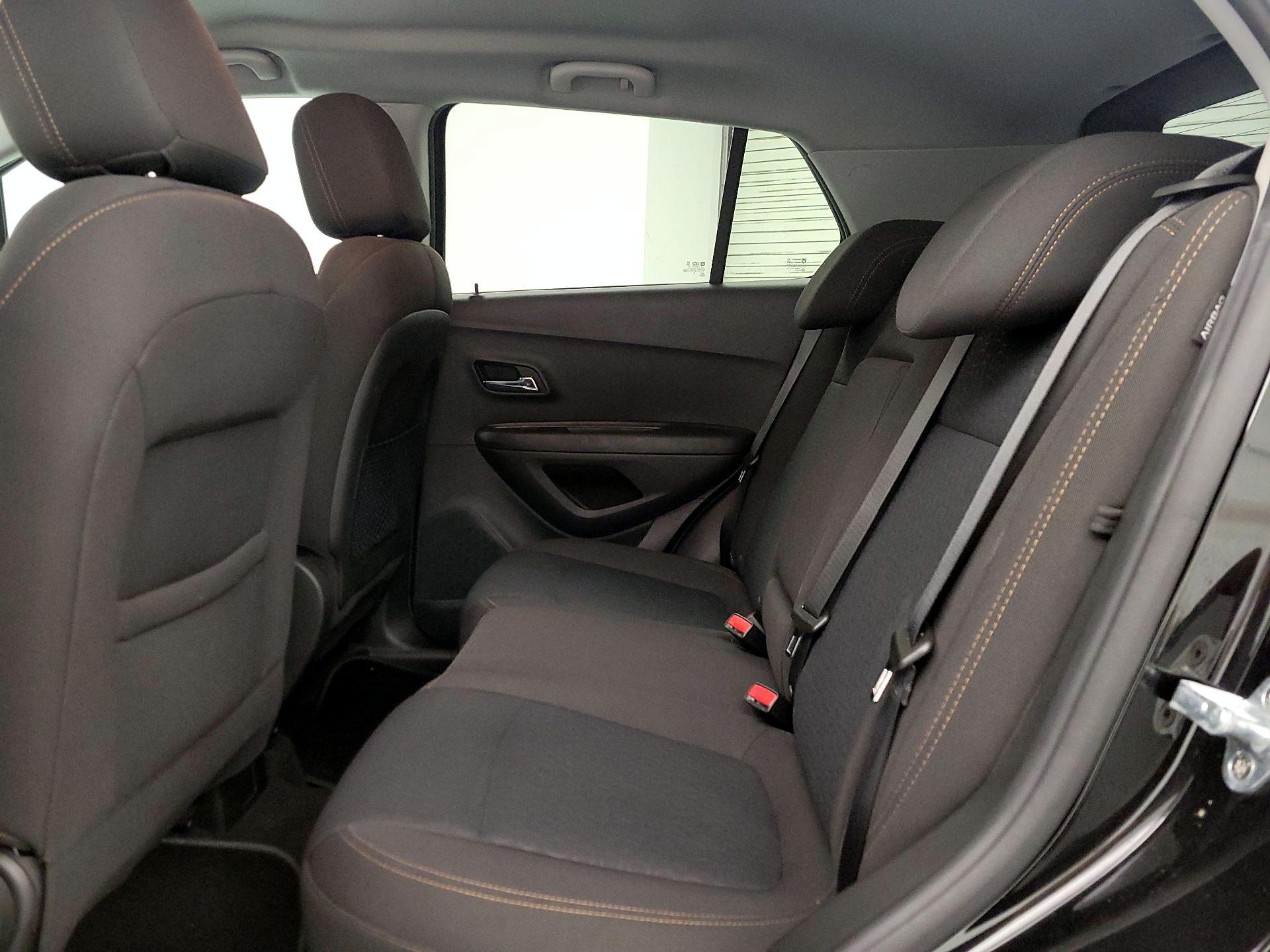 Thumbnail: 2020 Chevrolet Trax - 19