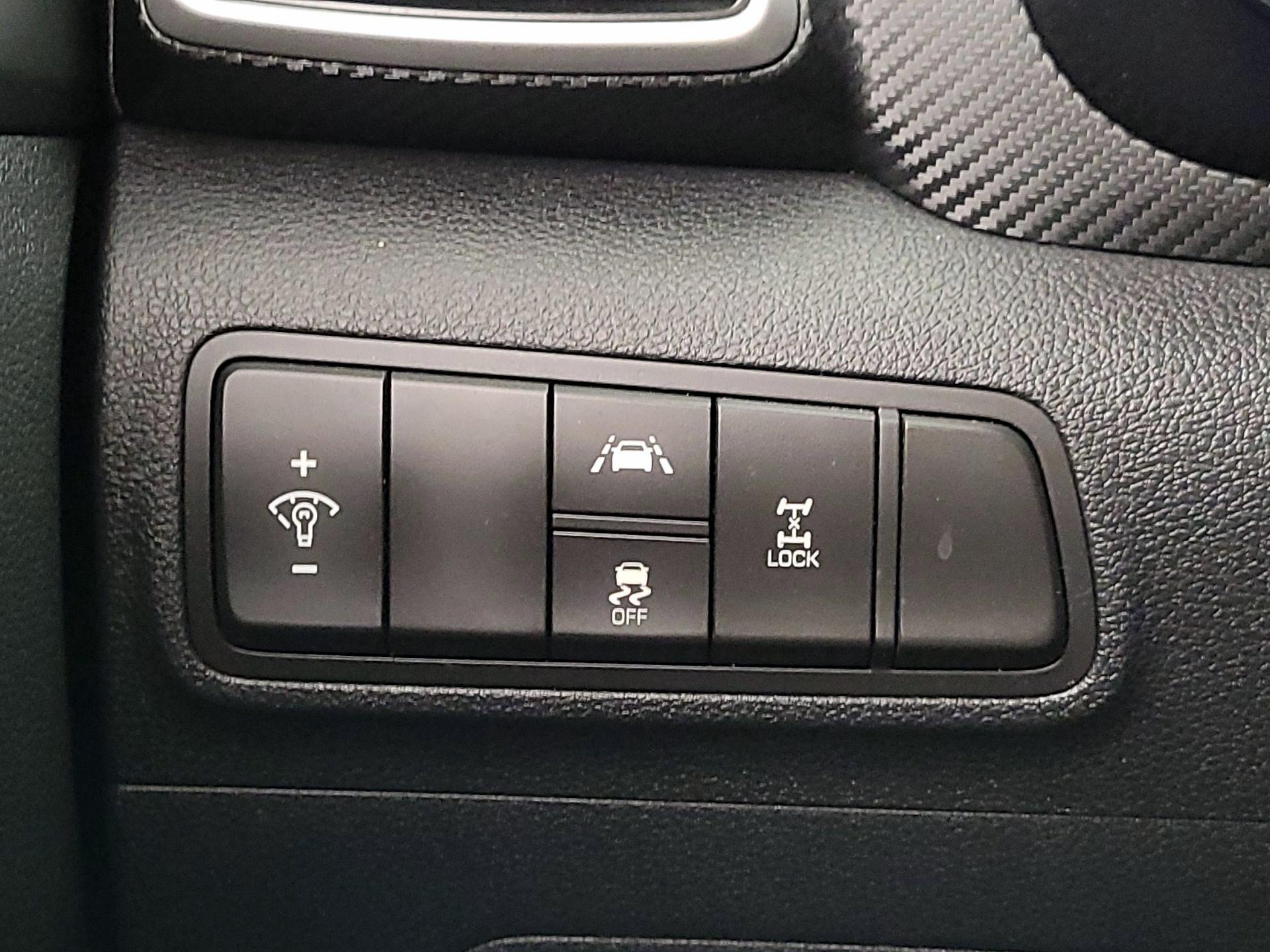 Thumbnail: 2021 Hyundai Tucson - 13