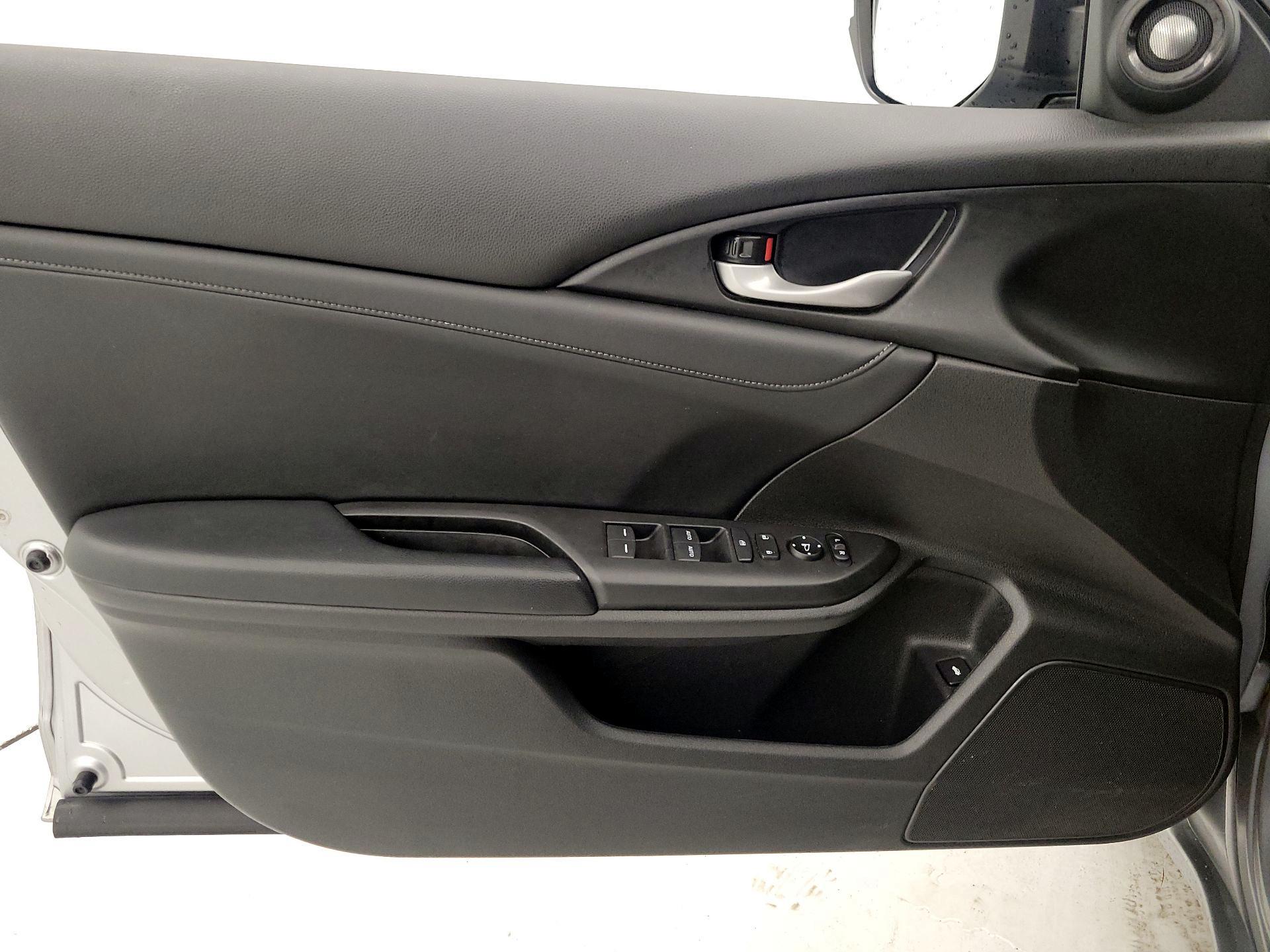 Thumbnail: 2022 Honda Insight - 12