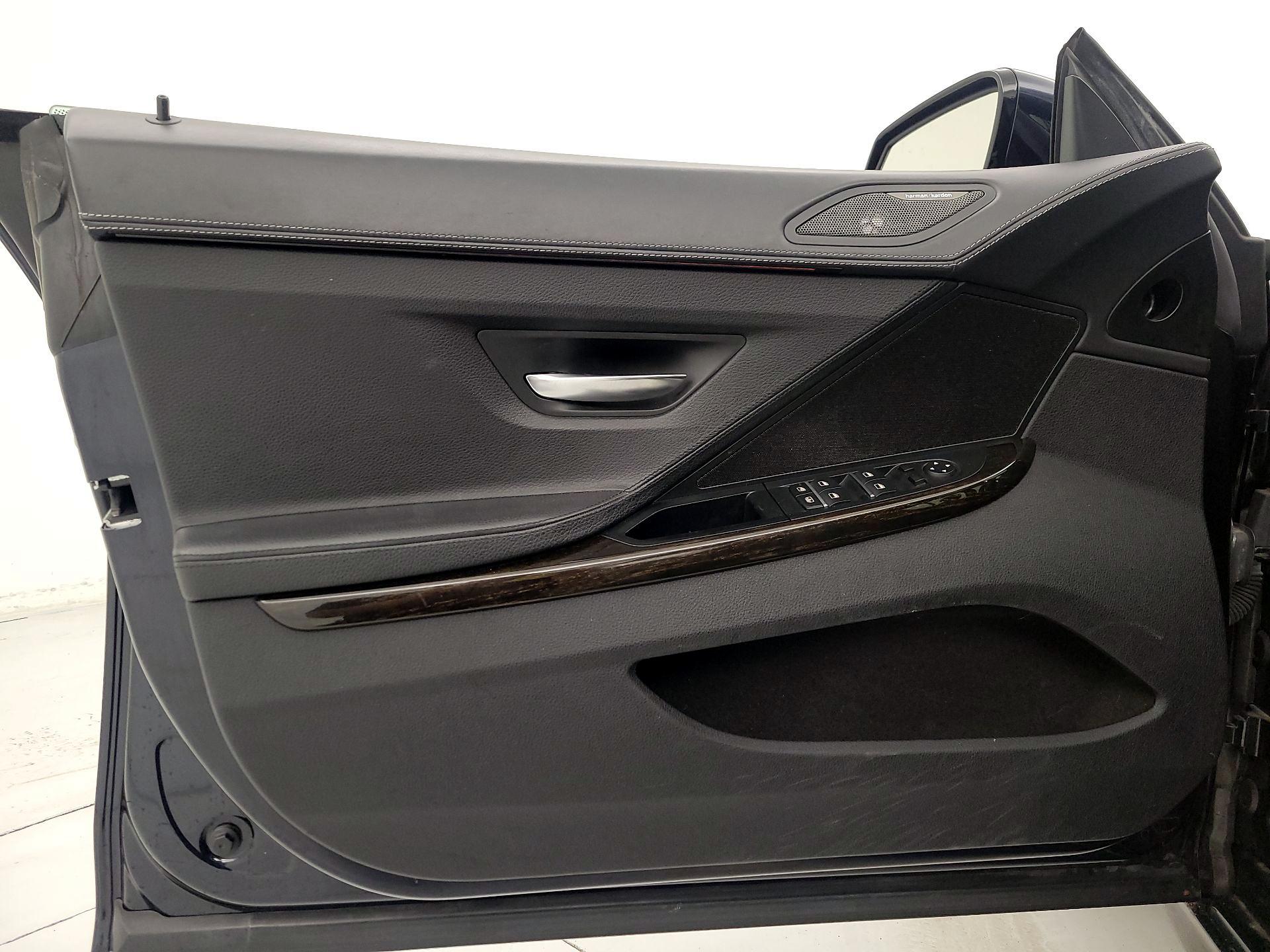 Thumbnail: 2015 BMW 6 Series - 12