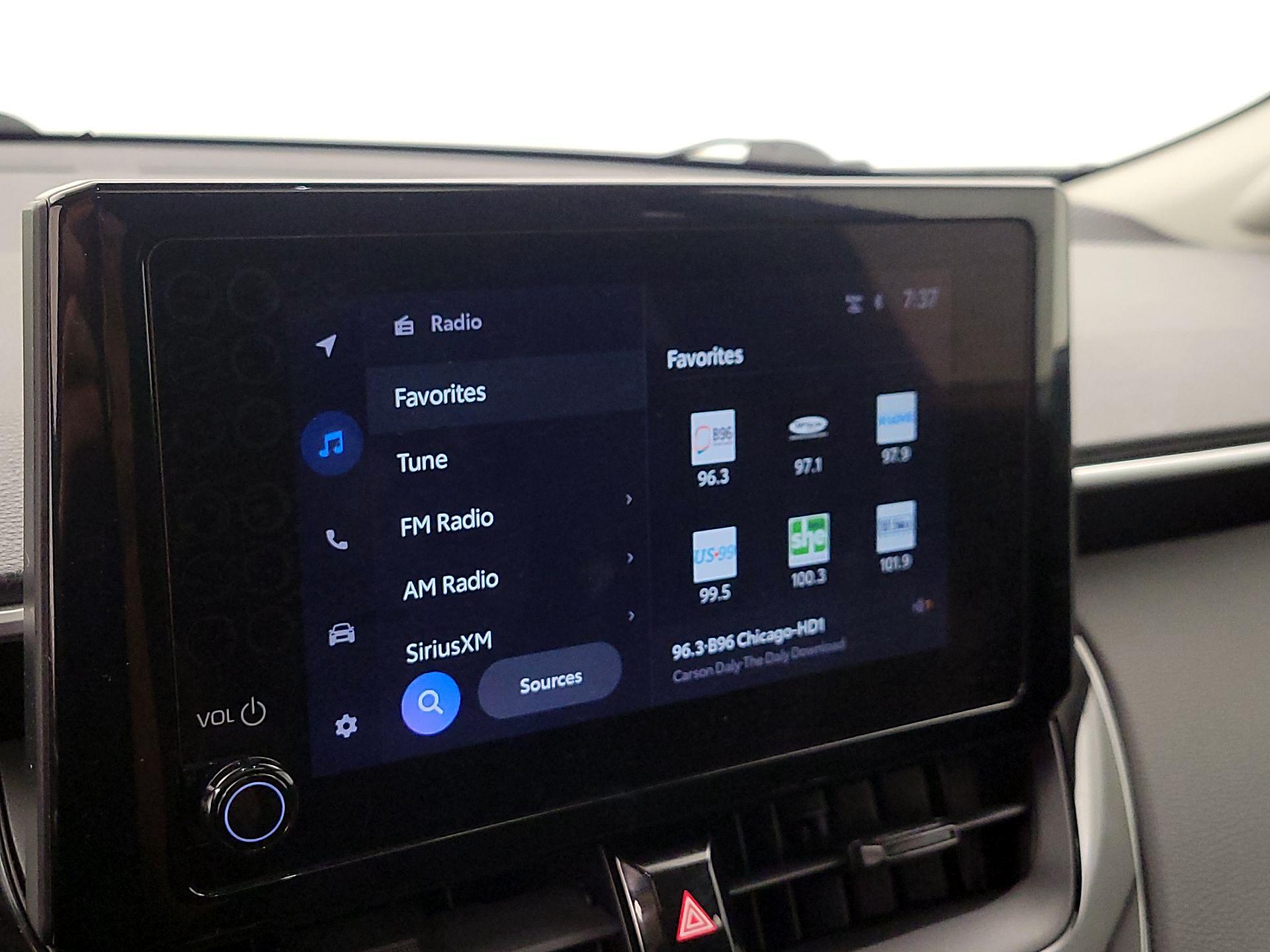 Thumbnail: 2023 Toyota Corolla Cross - 15