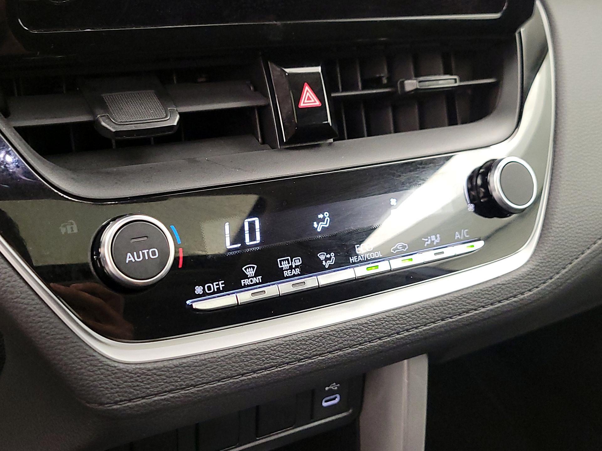 Thumbnail: 2023 Toyota Corolla Cross - 16