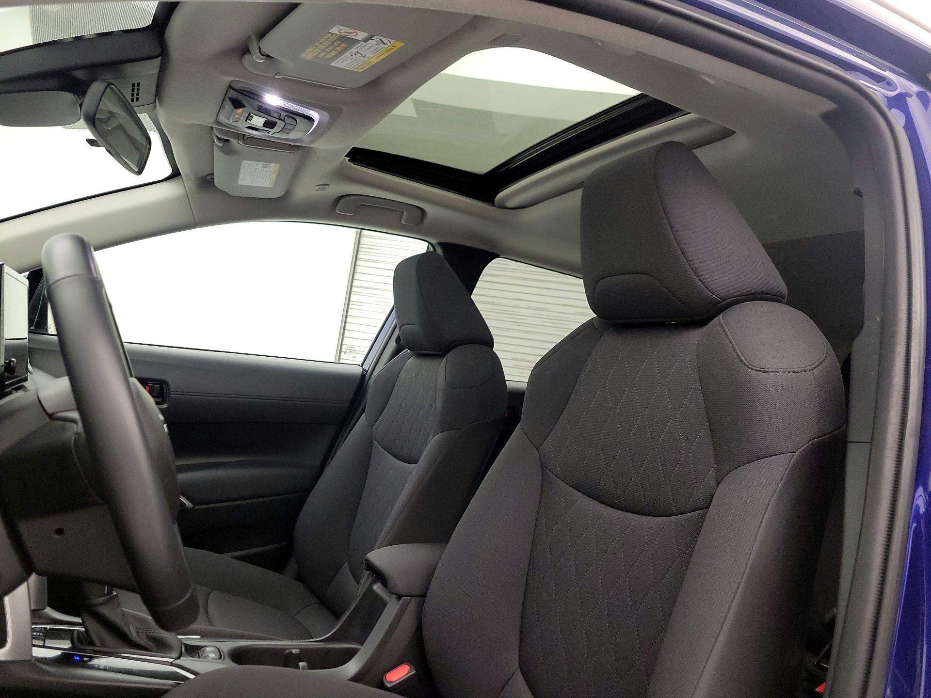 Thumbnail: 2023 Toyota Corolla Cross - 19