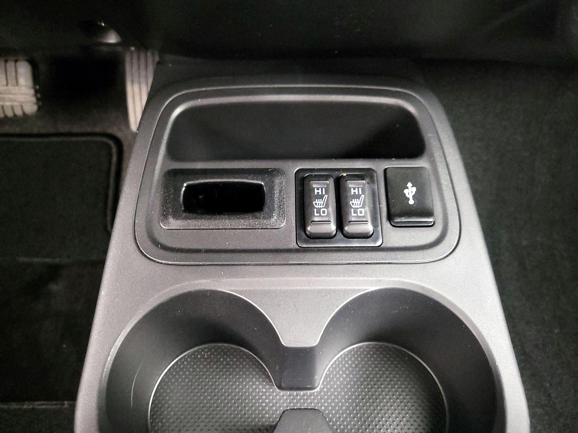 Thumbnail: 2019 Mitsubishi Mirage G4 - 18