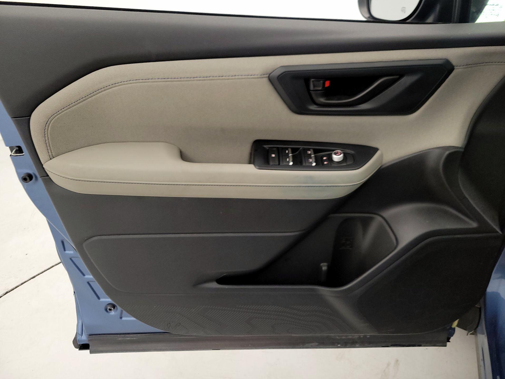 Thumbnail: 2025 Subaru Forester - 12