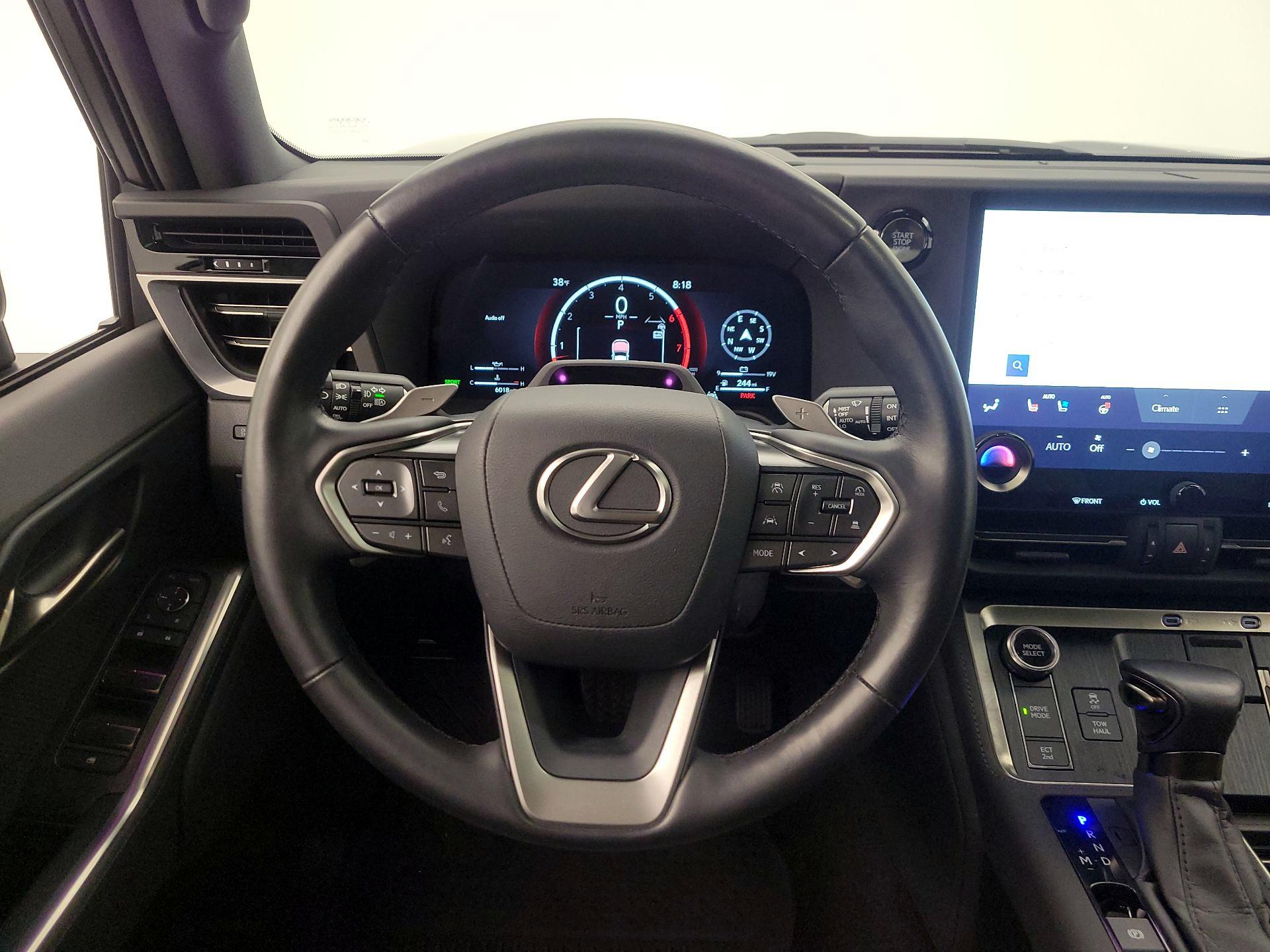 Thumbnail: 2024 Lexus GX - 10