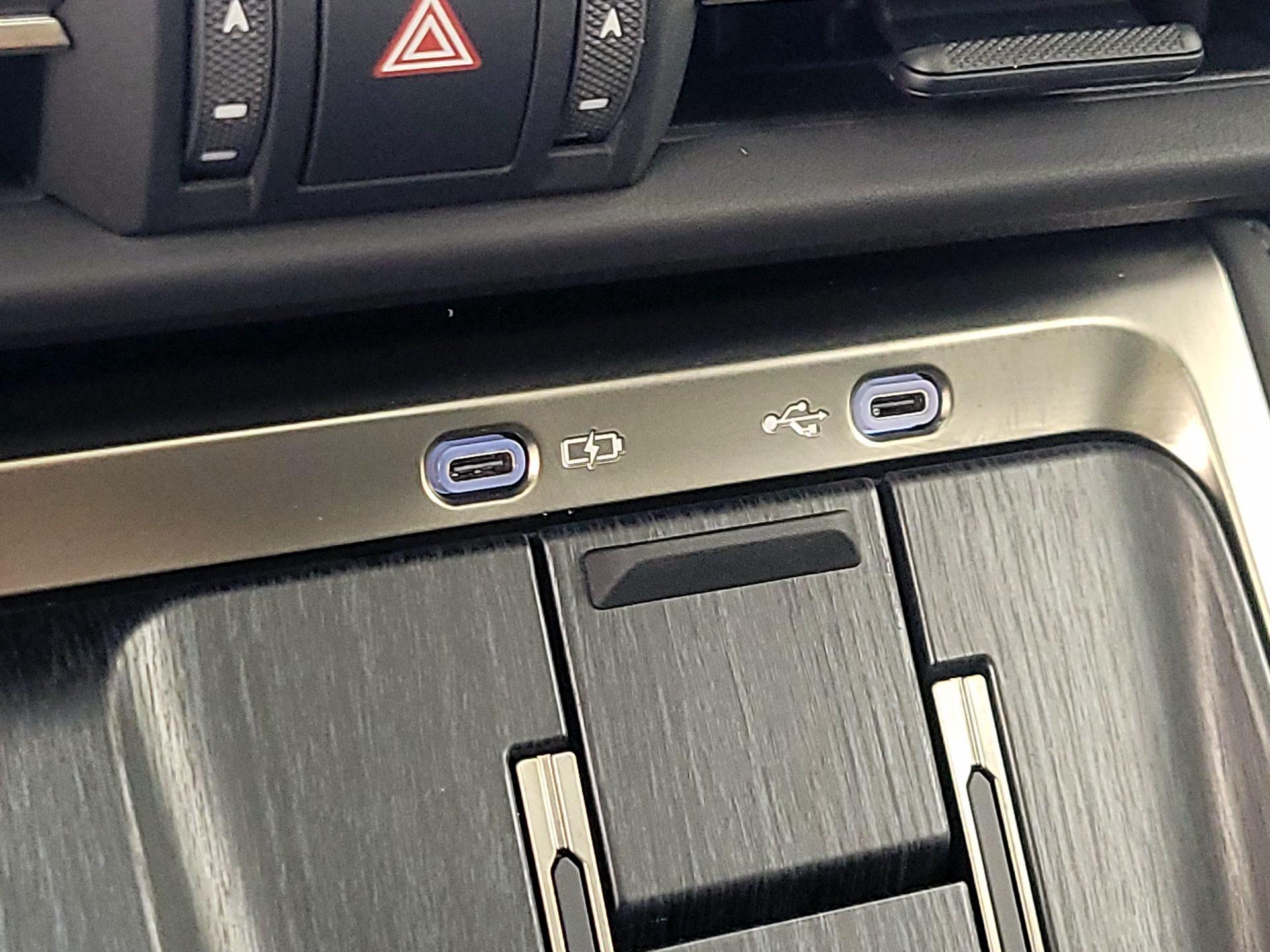 Thumbnail: 2024 Lexus GX - 18