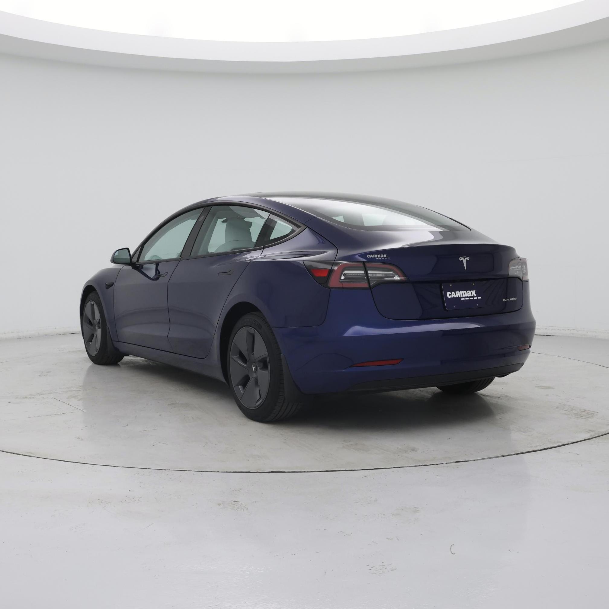 Thumbnail: 2022 Tesla Model 3 - 2