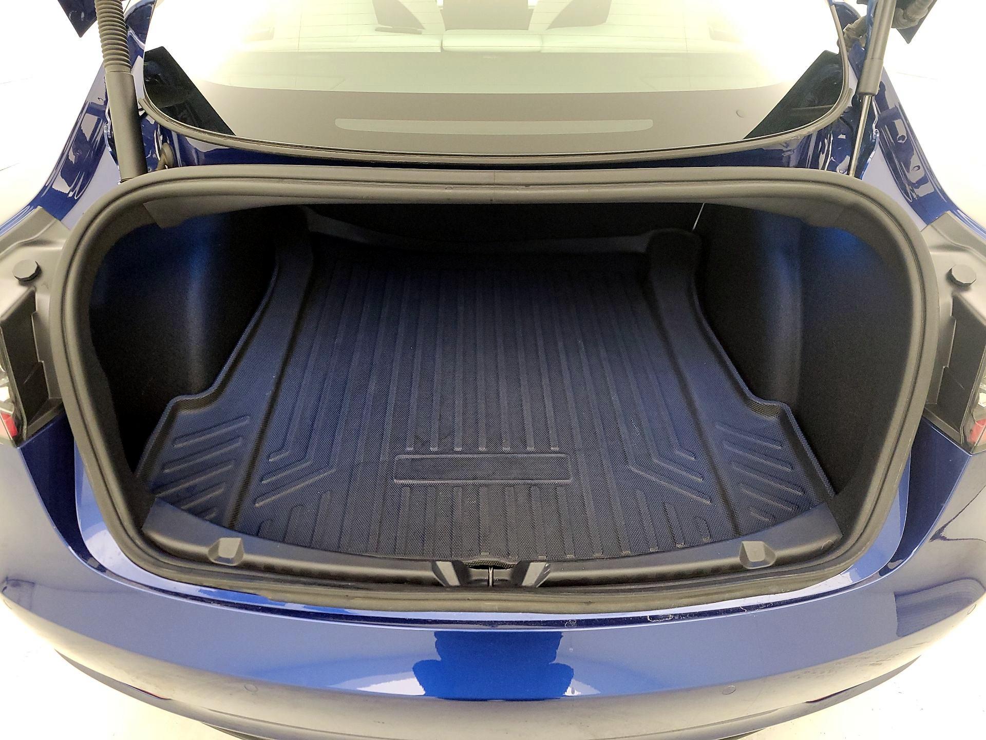 Thumbnail: 2022 Tesla Model 3 - 20