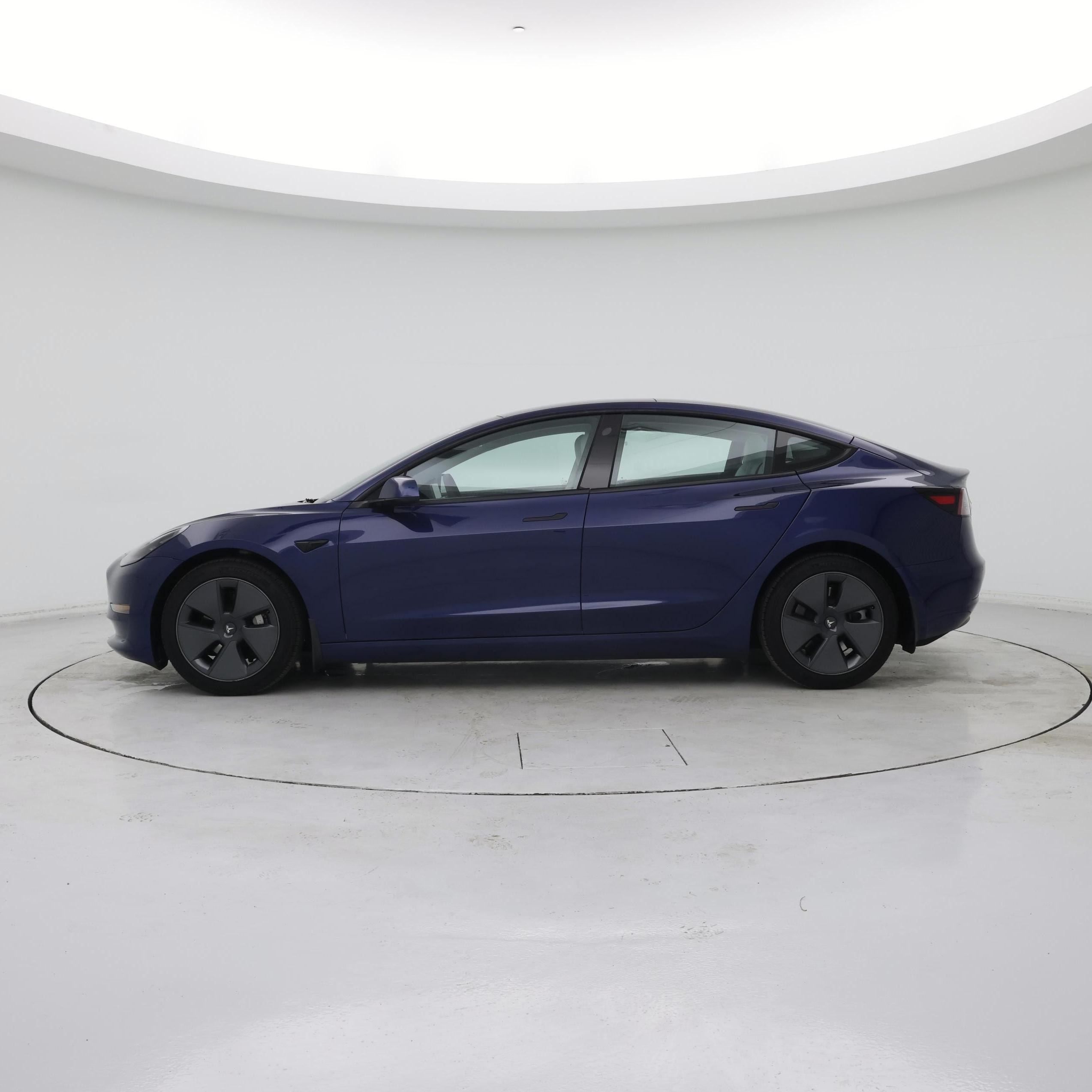 Thumbnail: 2022 Tesla Model 3 - 3