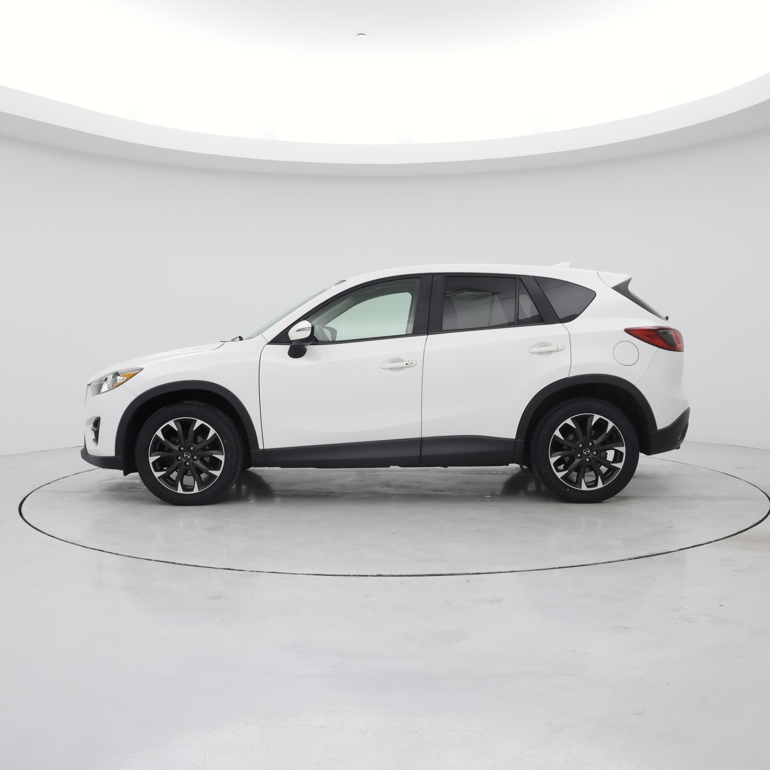 Thumbnail: 2016 Mazda CX-5 - 3