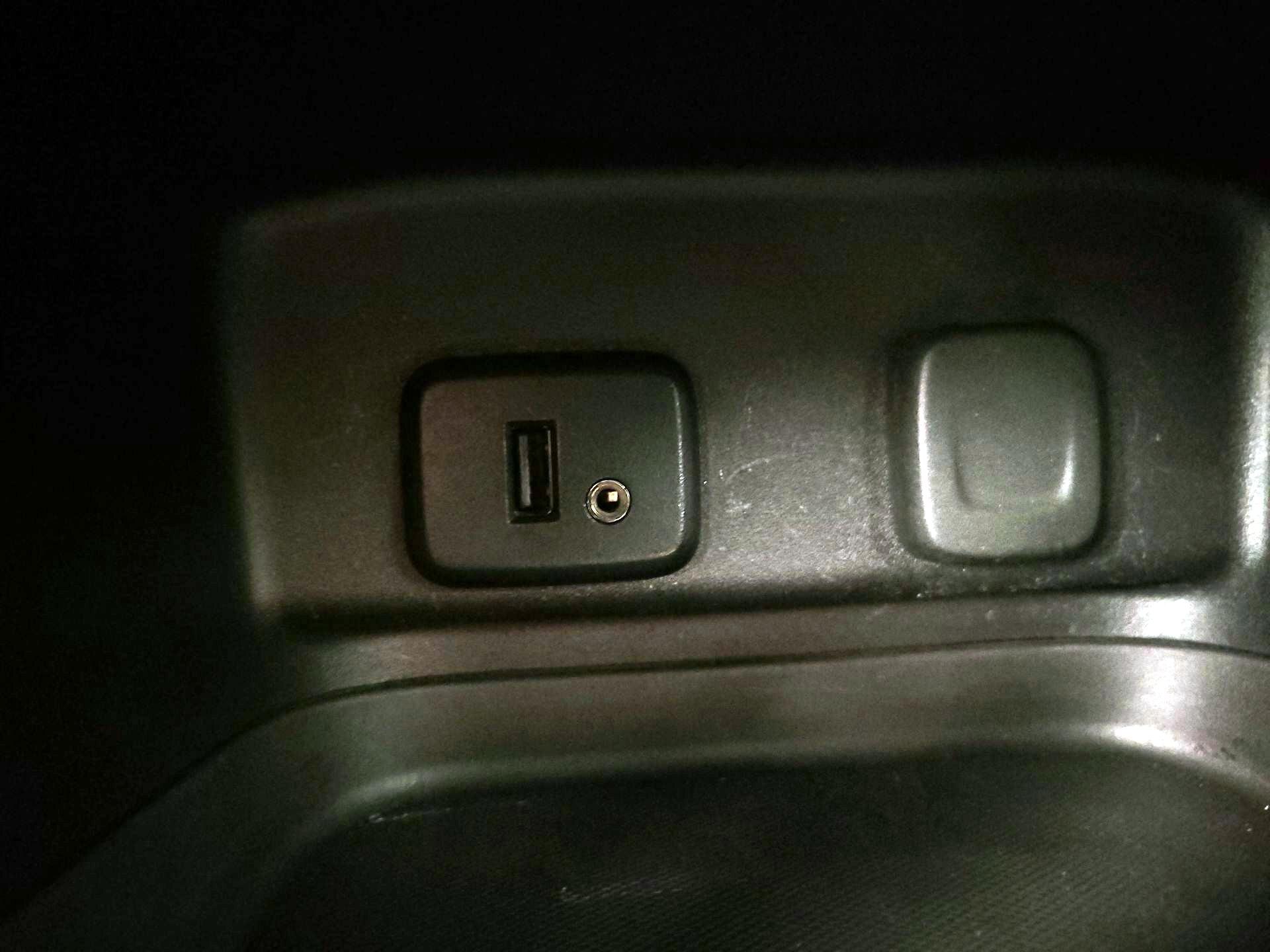 Thumbnail: 2018 Chevrolet Equinox - 18