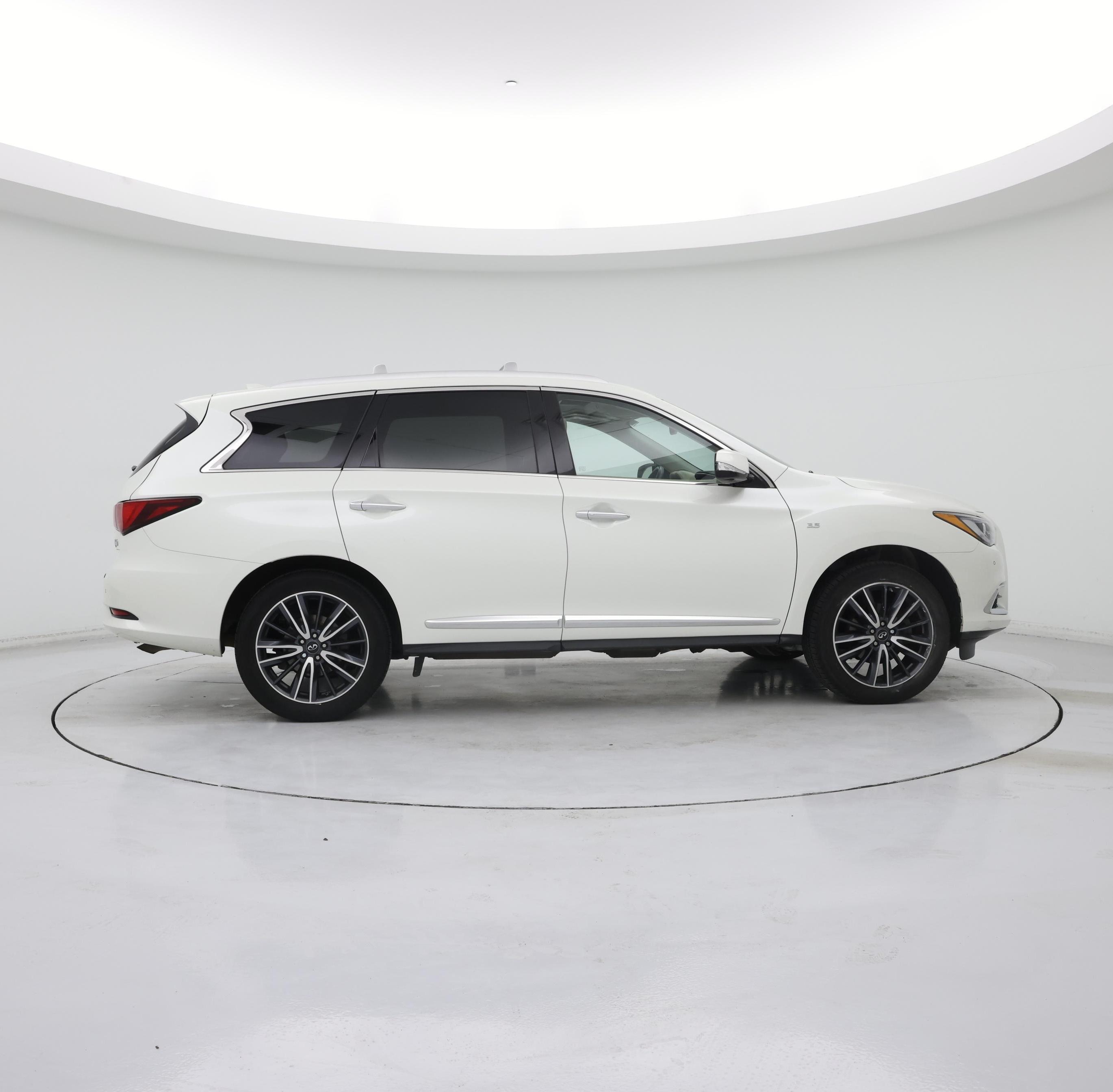 Thumbnail: 2018 INFINITI QX60 - 7